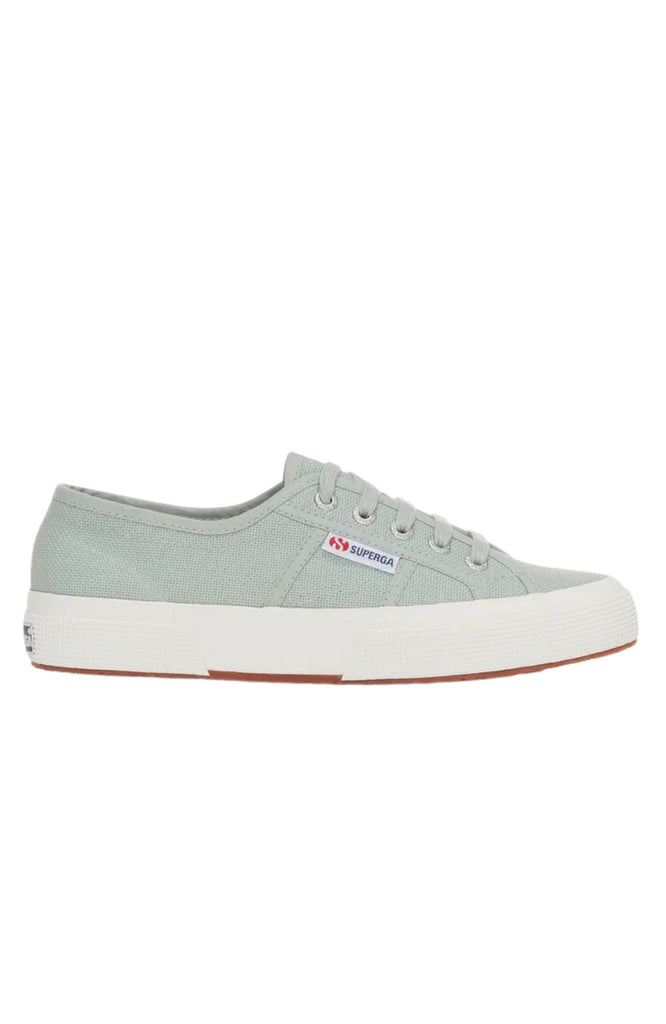 Jean jail outlet superga