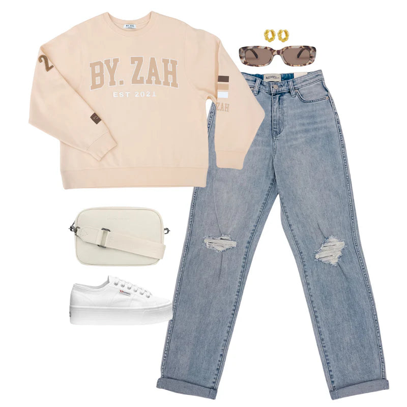 Everyday Look - The Kendall Oversized Logo Crew