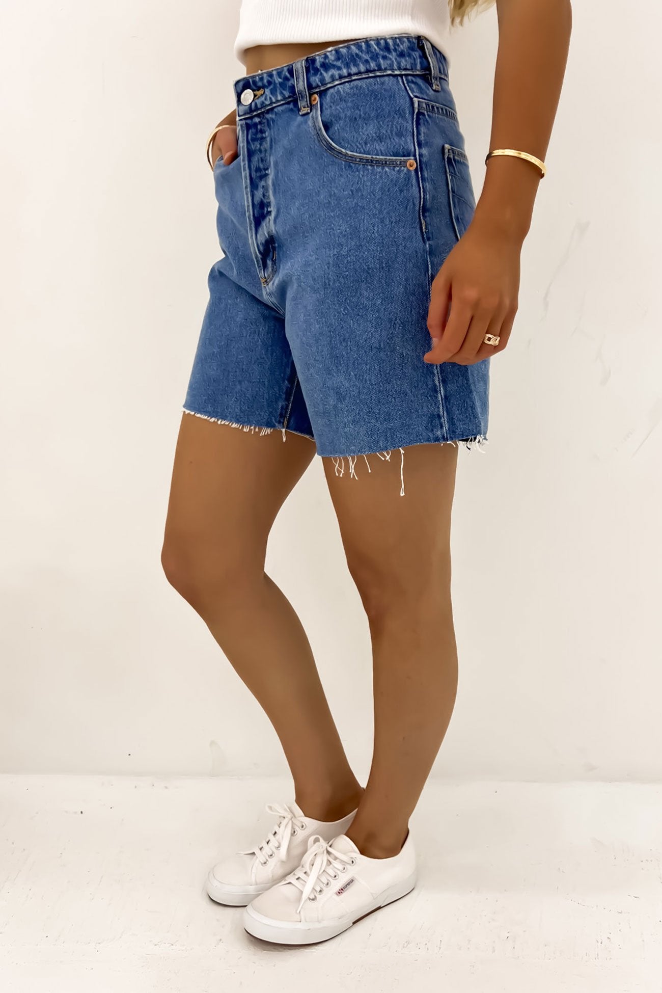 90's Relaxed Short River Blue