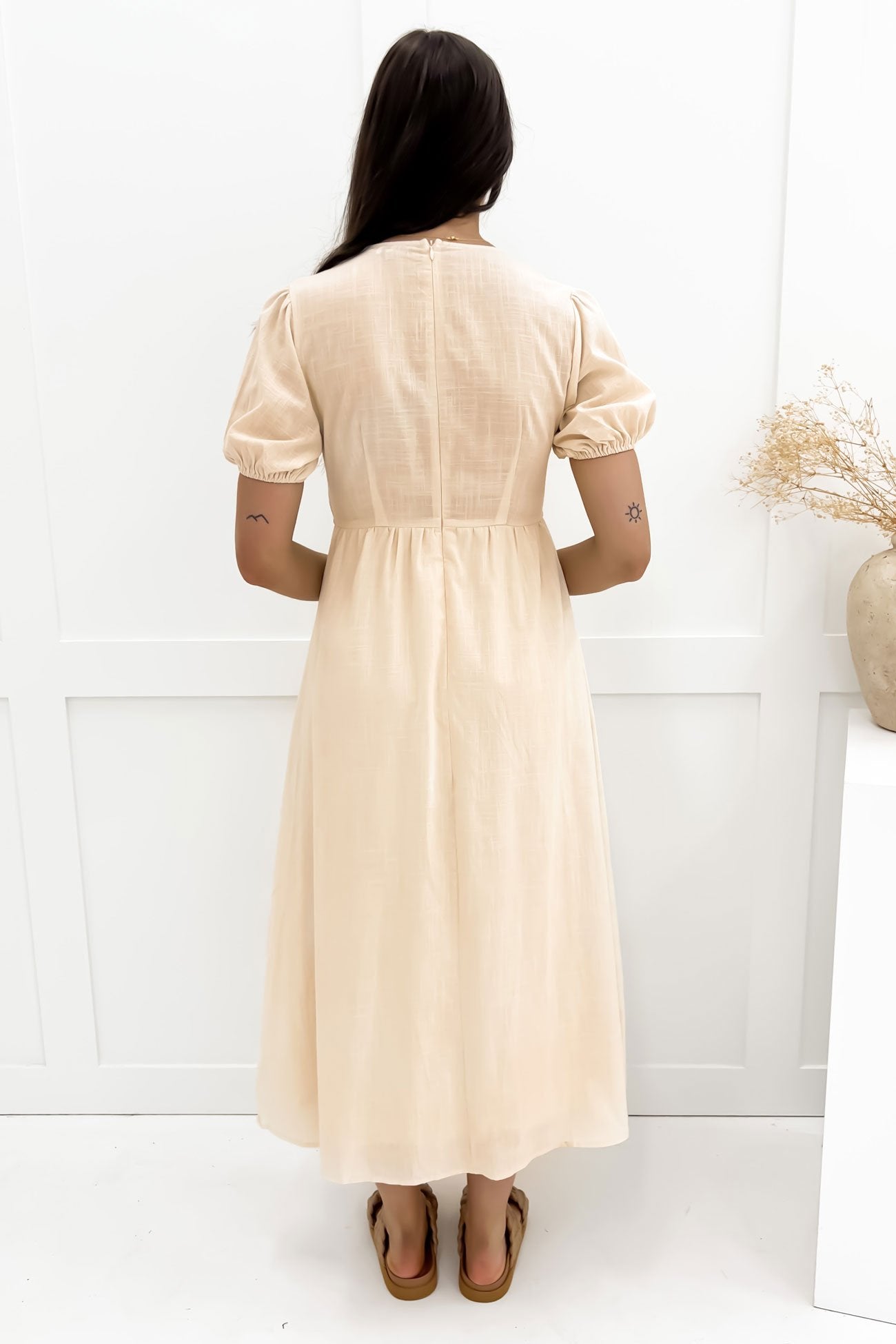 Arella Midi Dress Beige