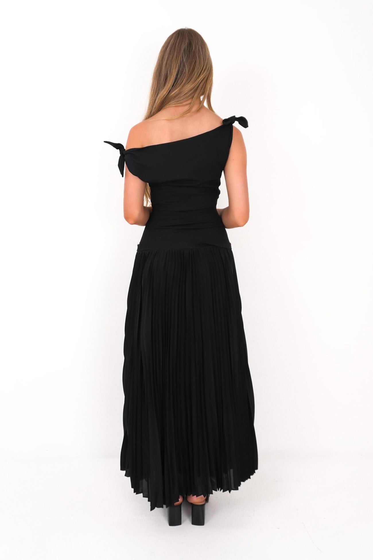 Augusta Maxi Dress Black