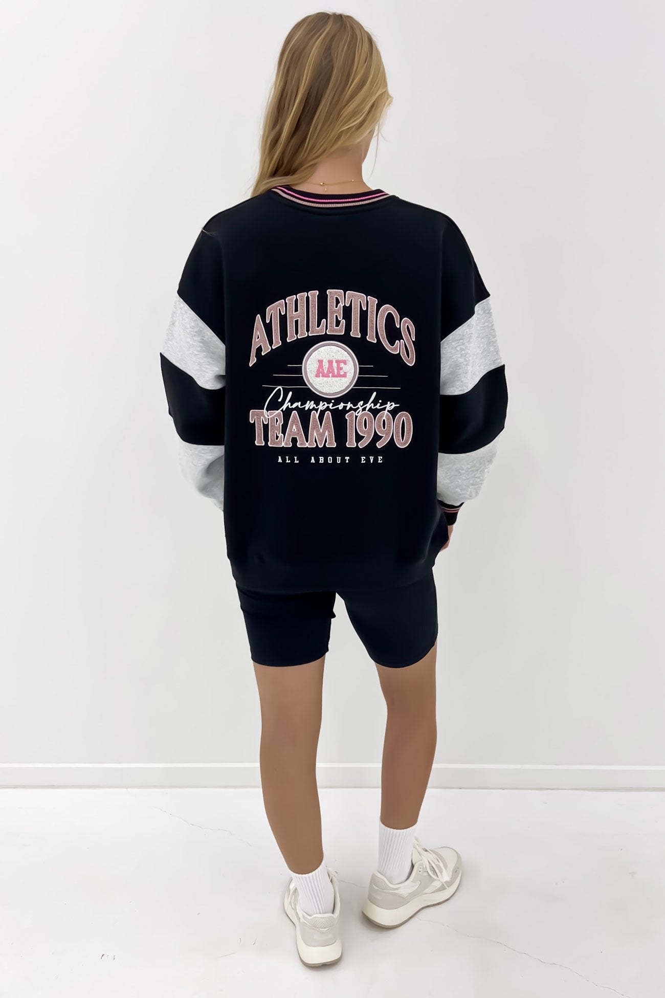 Championship Oversized Crew Black