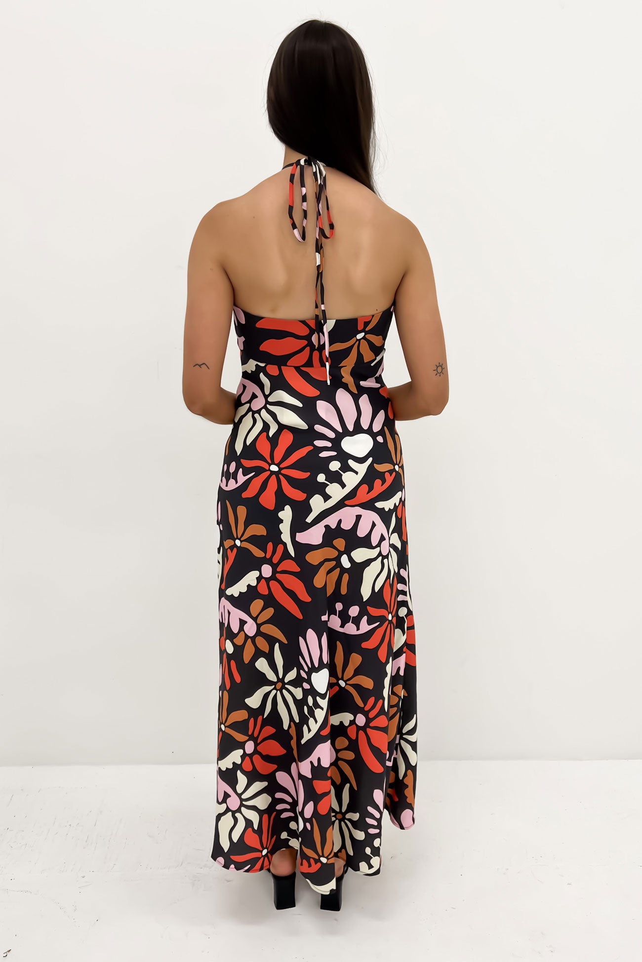 Dandy Breeze Gathered Halter Dress Black Multi