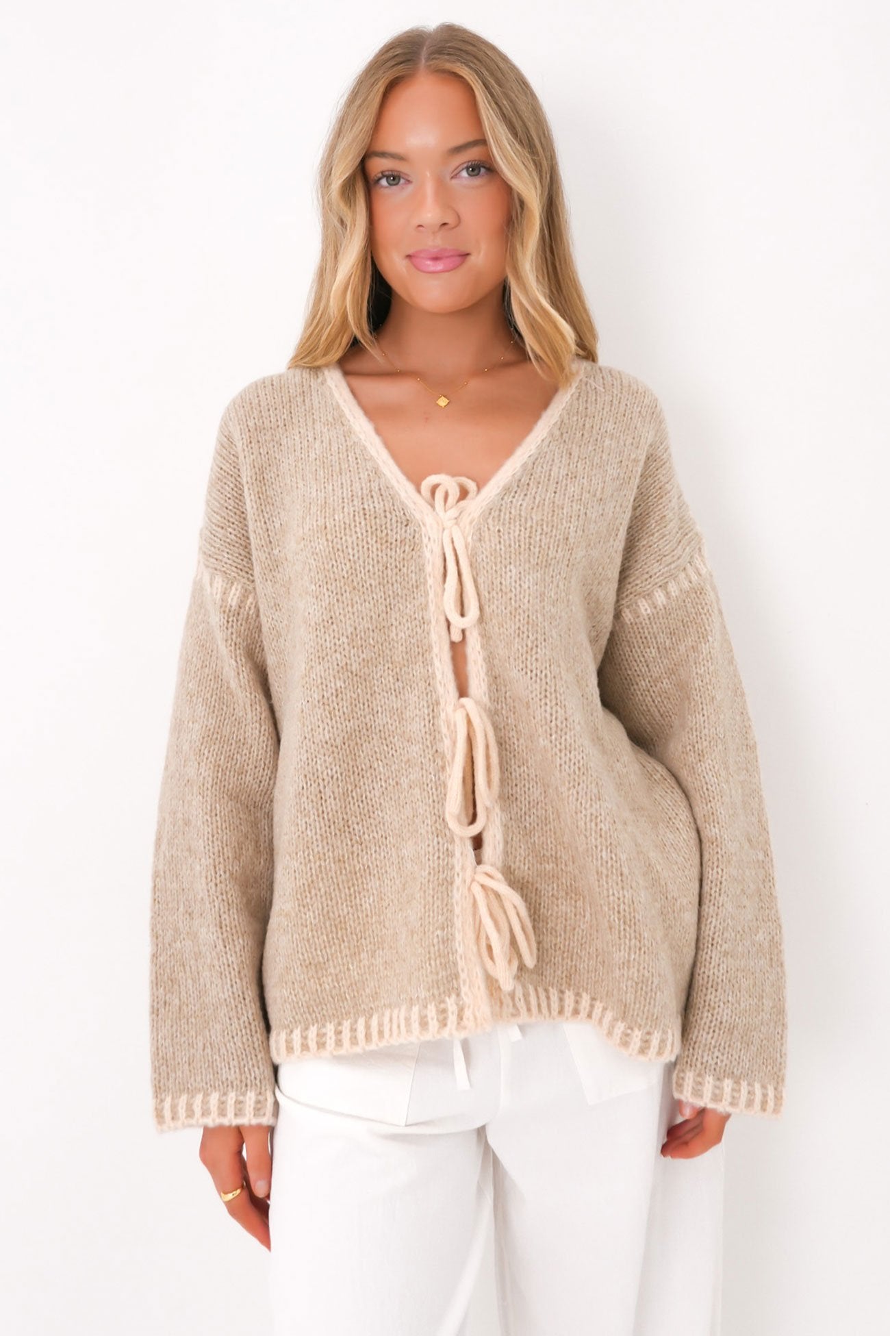 Dean Cardigan Beige