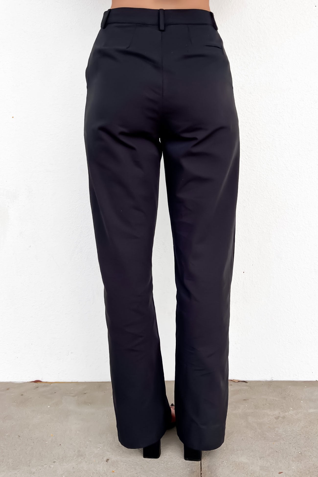 Hugh Pant Black