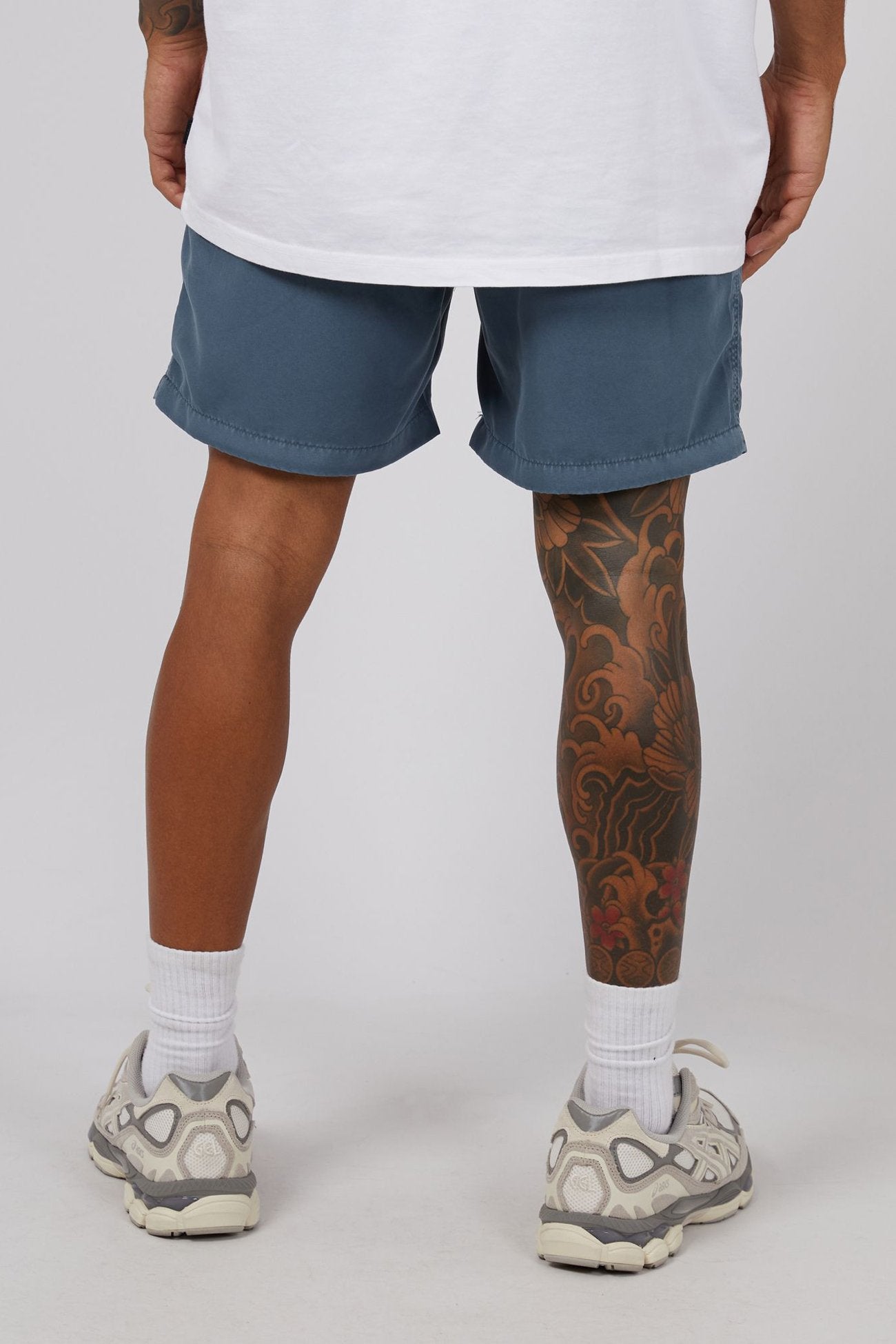 Illusion Short Mid Blue