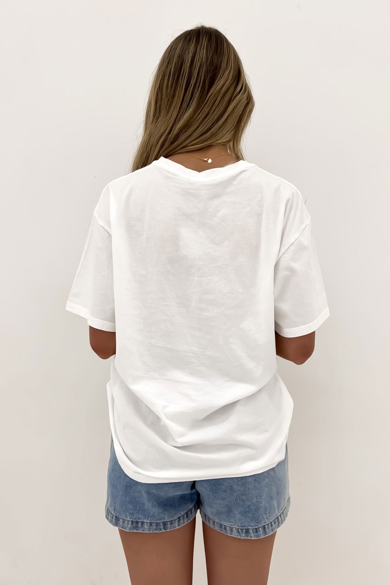 Isidore Tee White