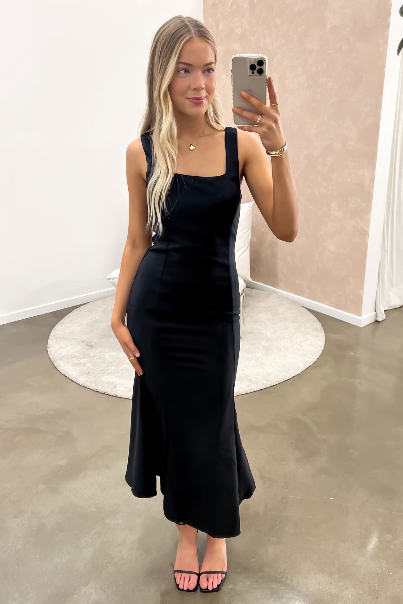 Katelyn Midi Dress Black