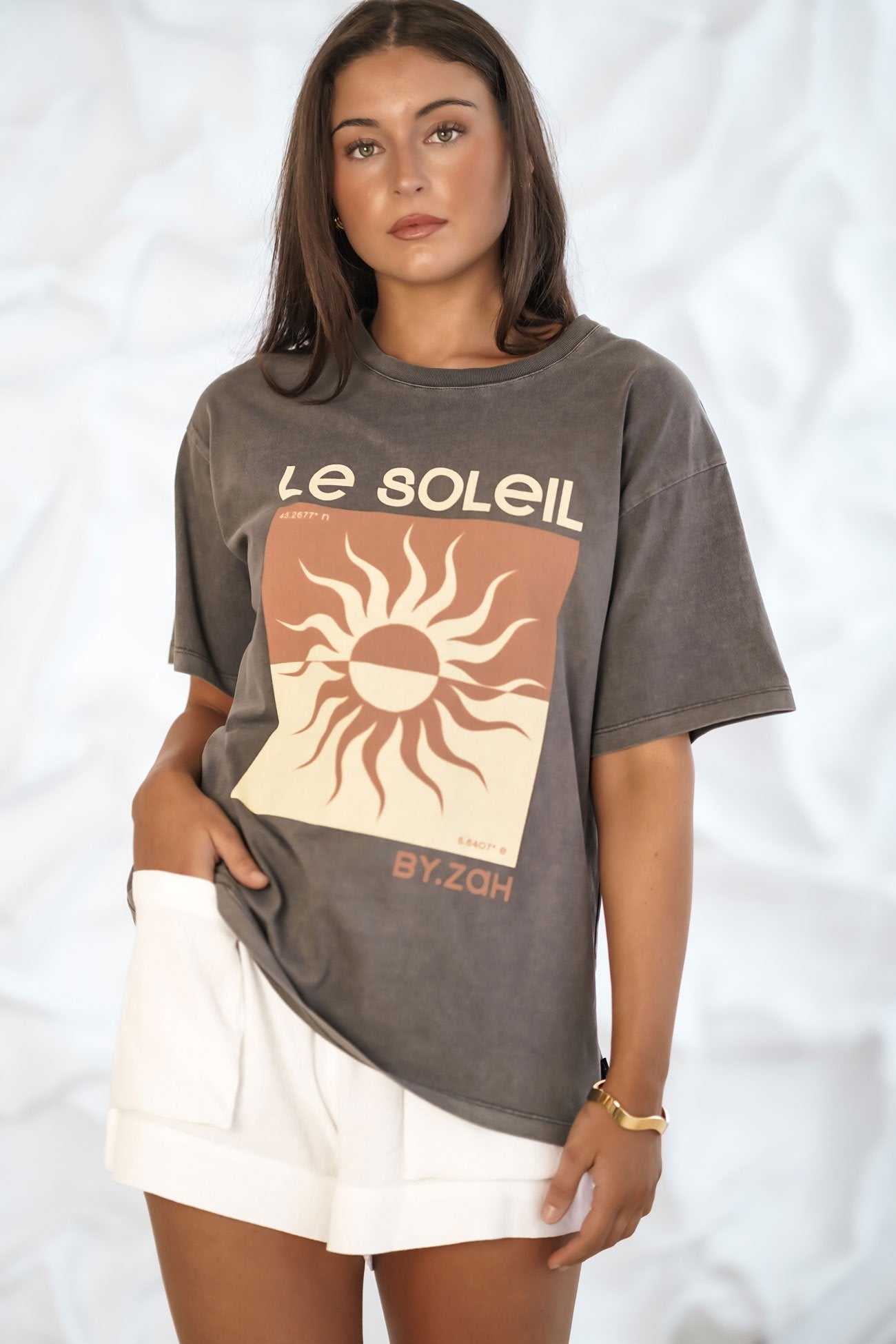 Le Soleil Tee Charcoal