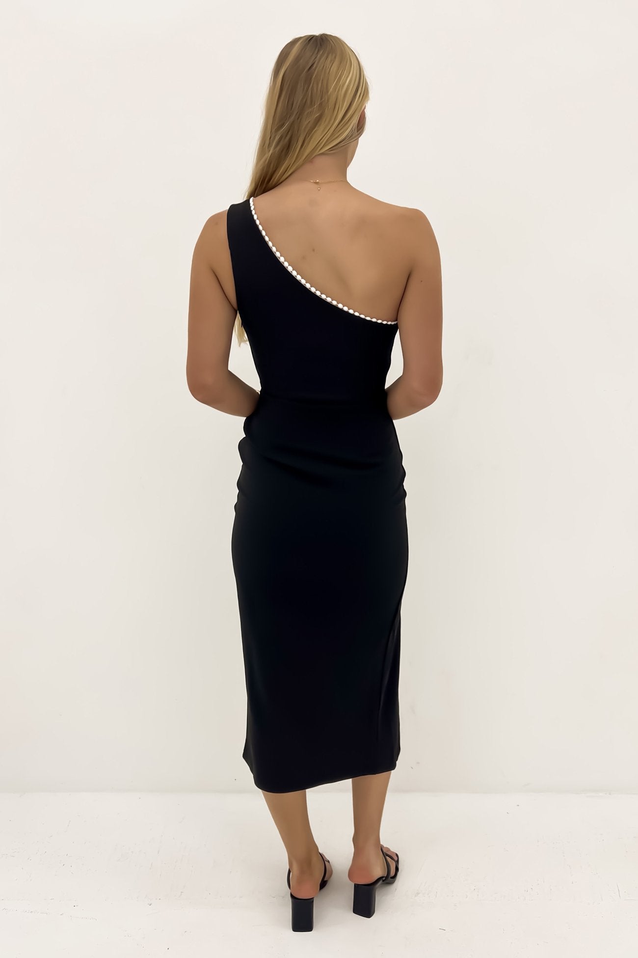 Michie Midi Dress Black