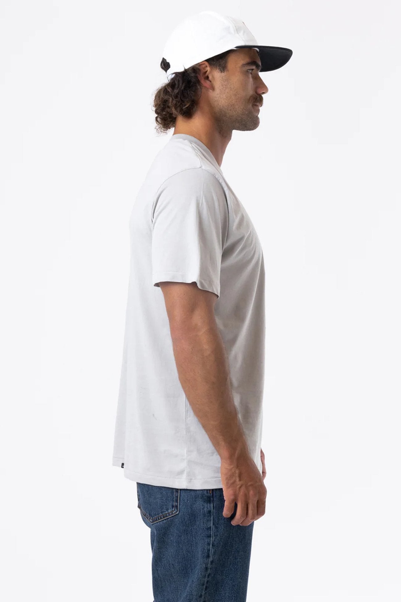 Minimal Thrills Merch Fit Tee Oyster Grey