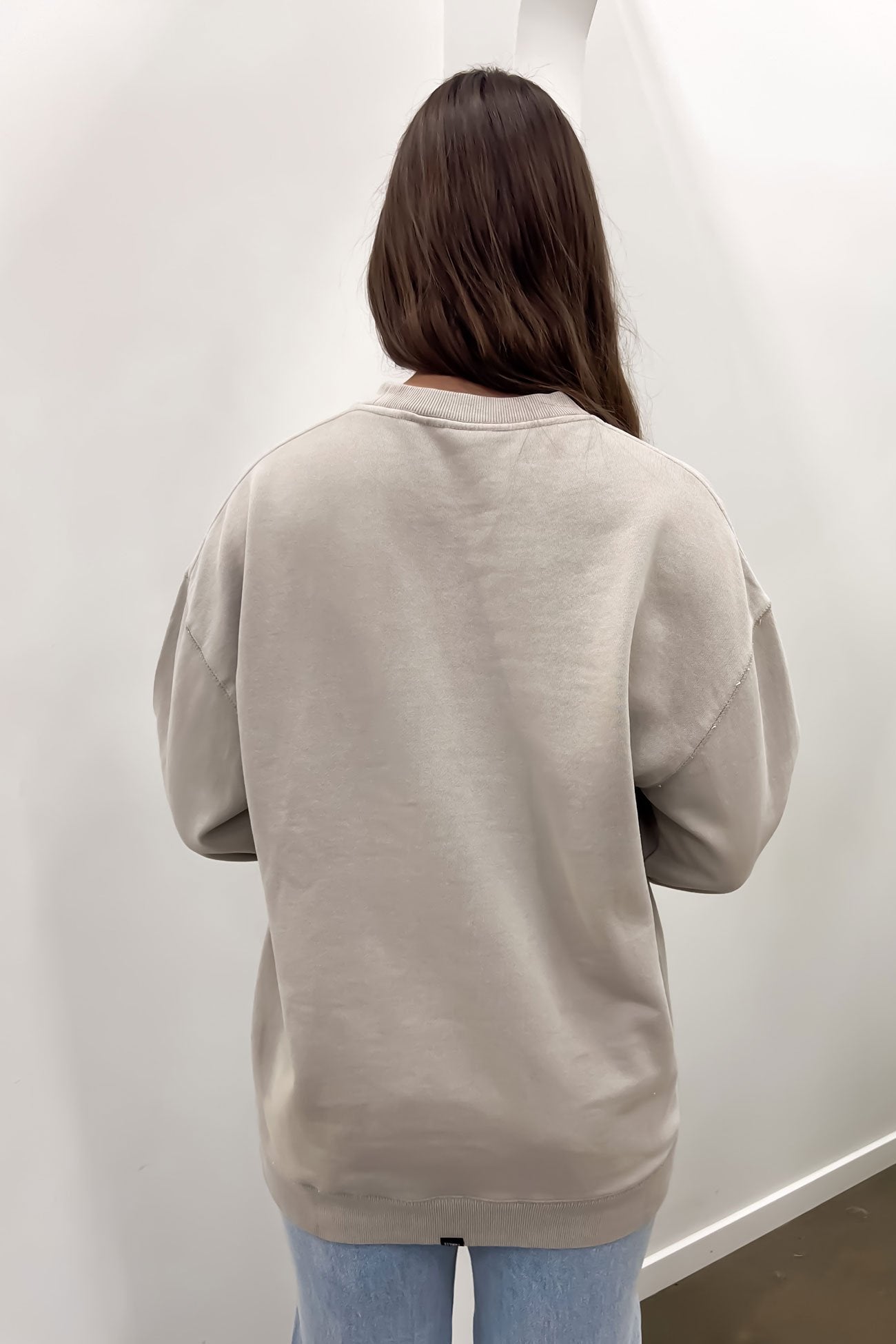 Minimal Thrills Slouch Crew Oyster Grey