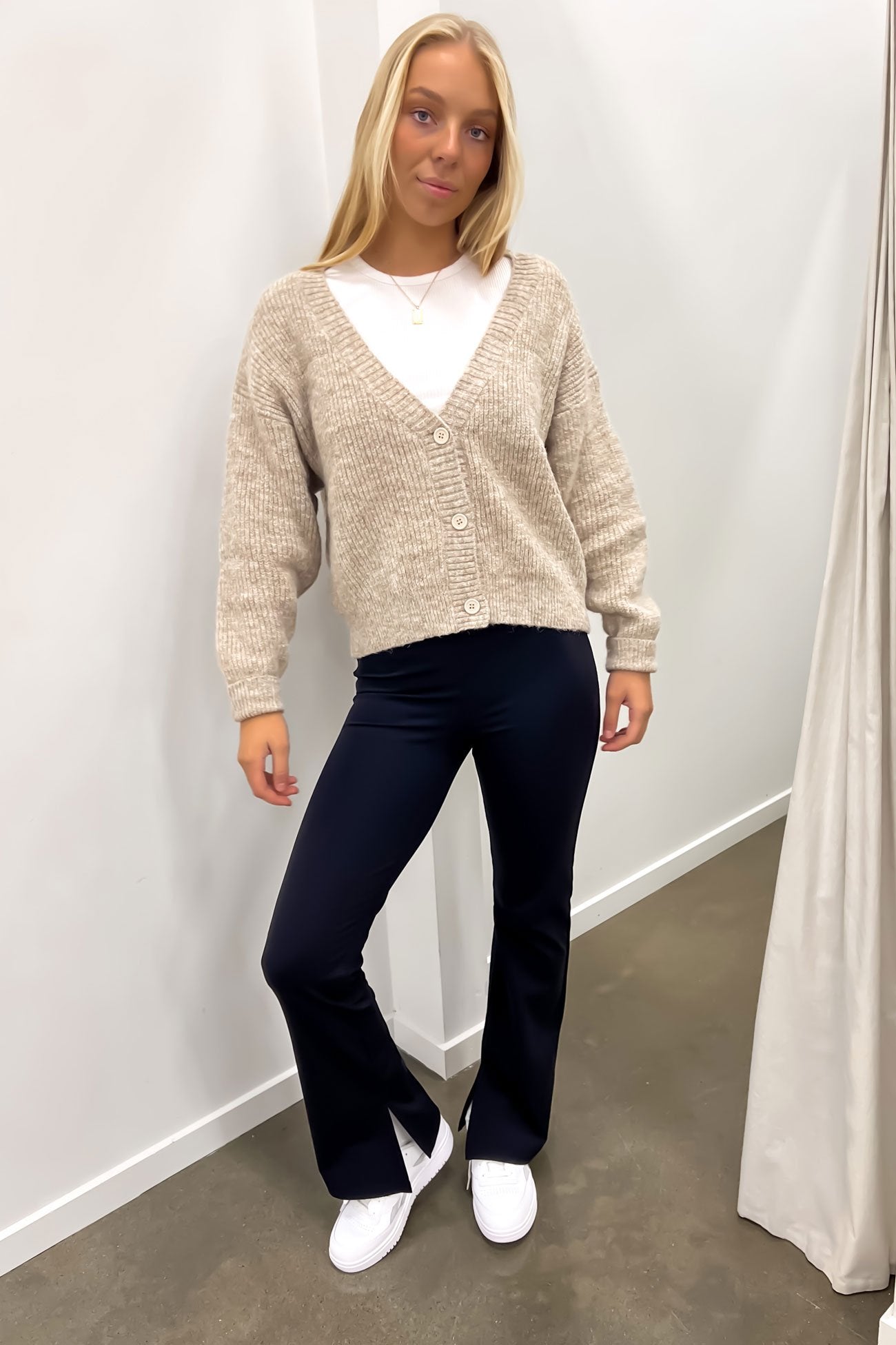 Olivia Cardigan Beige