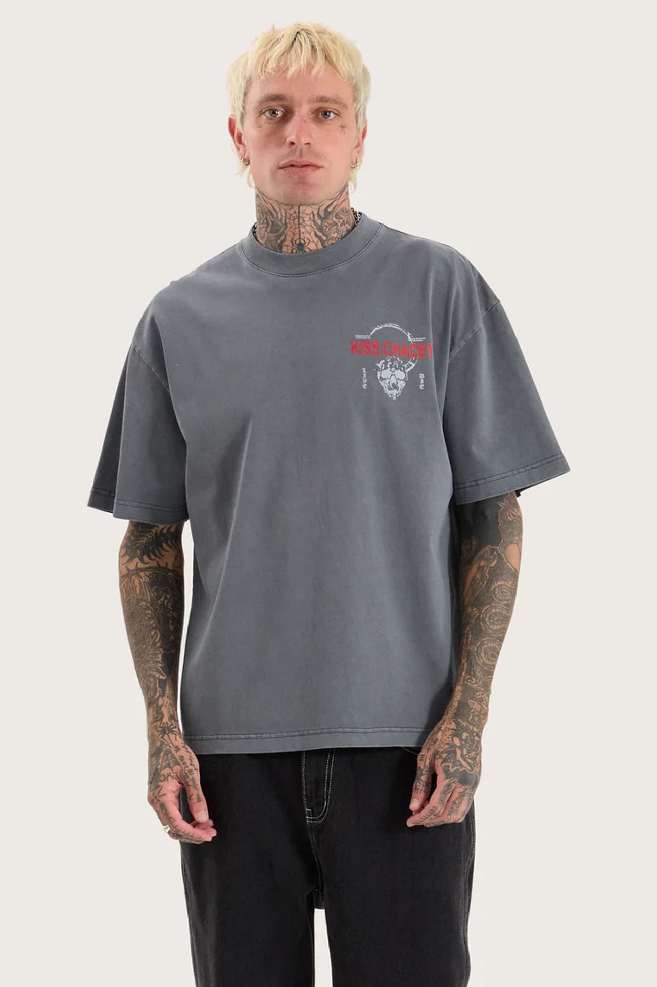 Rebel Street Tee Pigment Charcoal