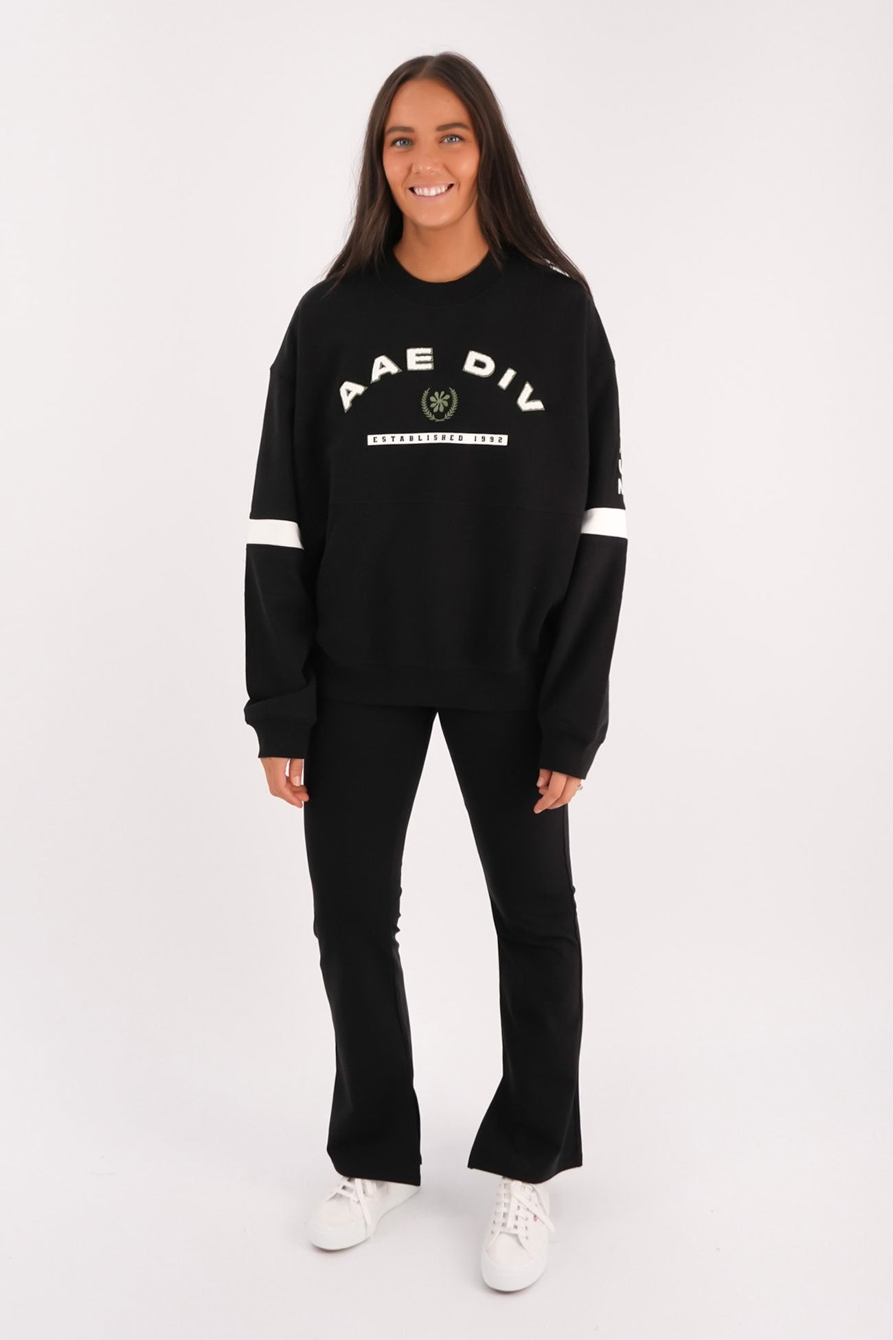 Savannah Slouch Crew Black