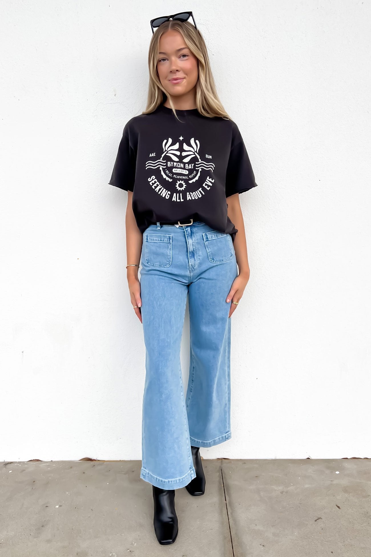 Seeking Oversized Tee Washed Black