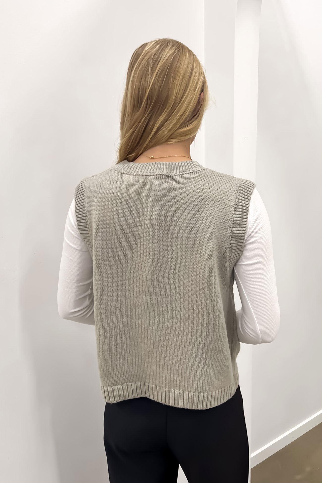 Shelley Knit Vest Grey