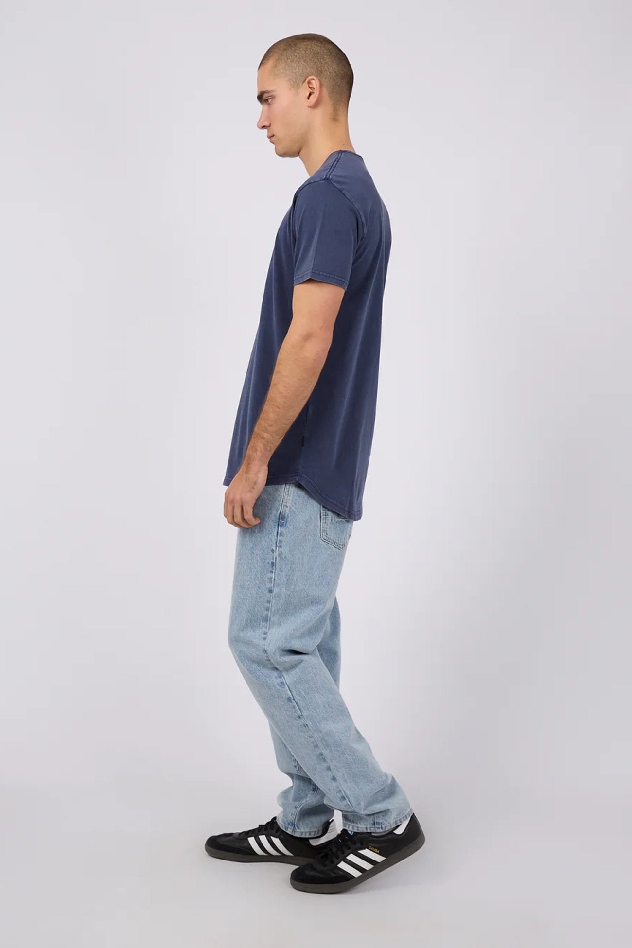 Tail Tee Navy