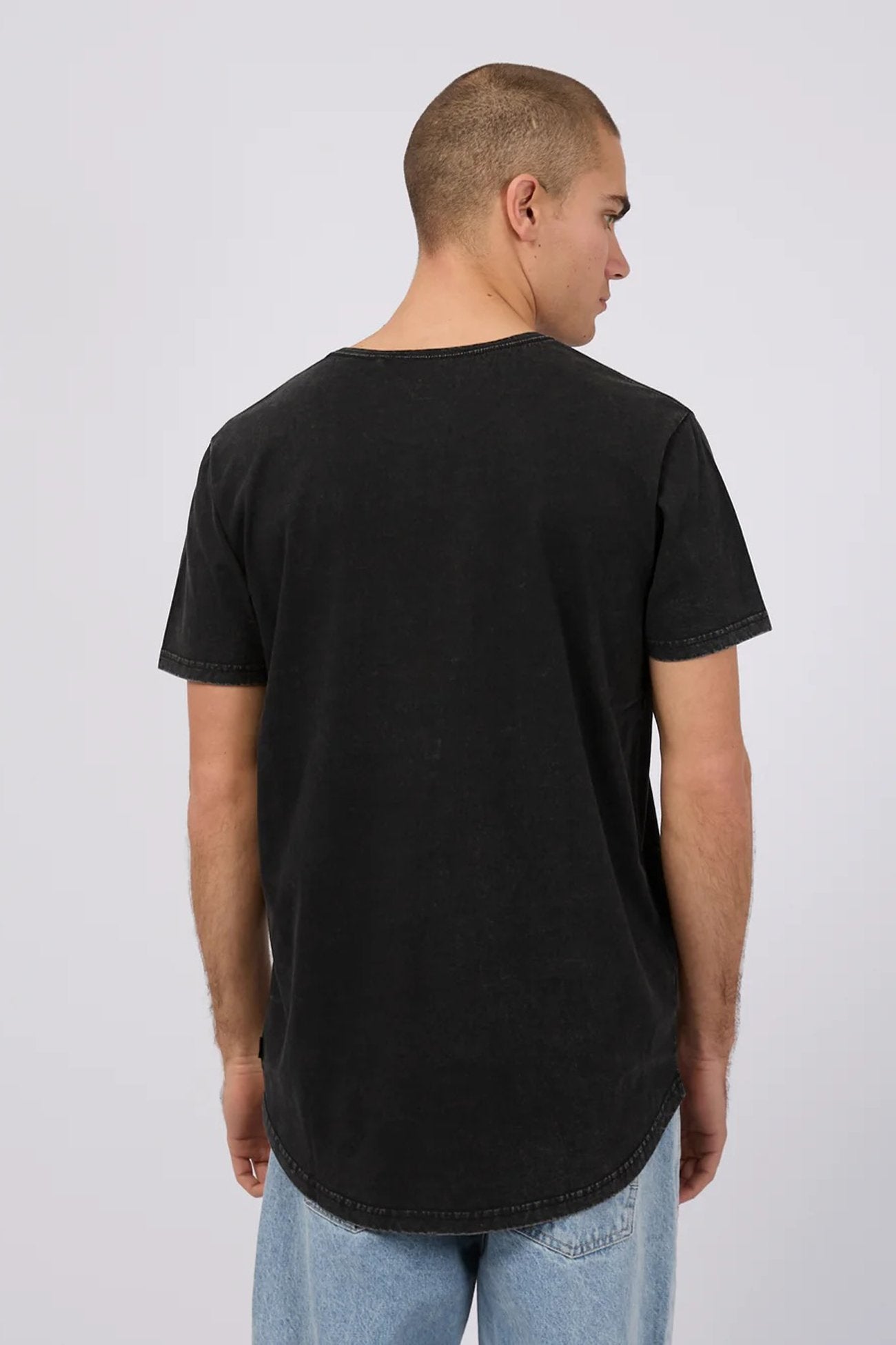 Tail Tee Washed Black