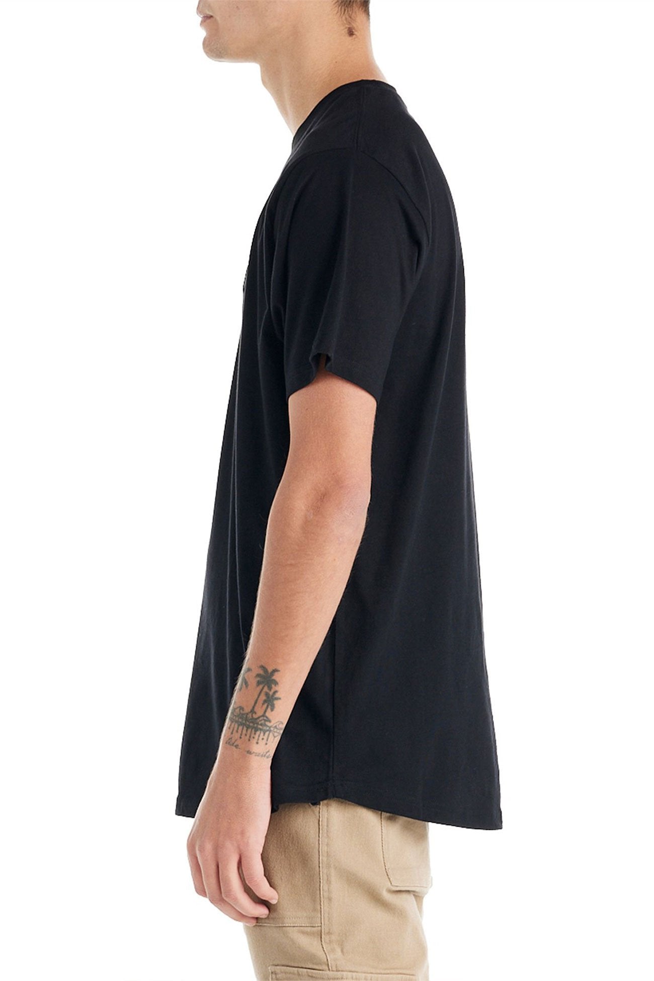 Taranto Tee Black