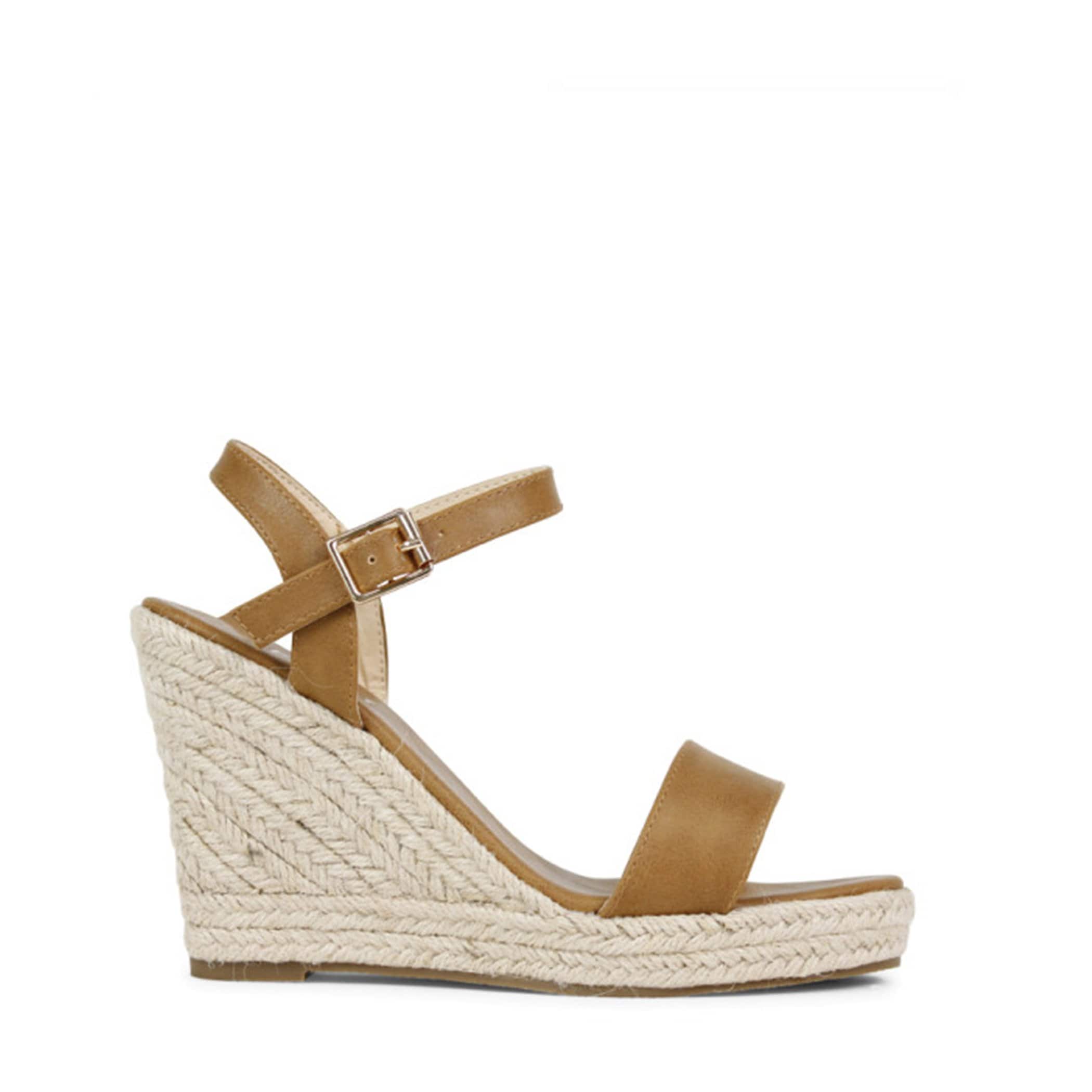 Amaya Wedge Tan Smooth