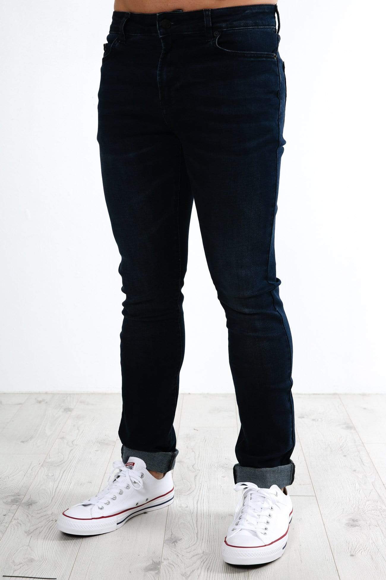 R2 Slim & Narrow Jean Curbside Blue