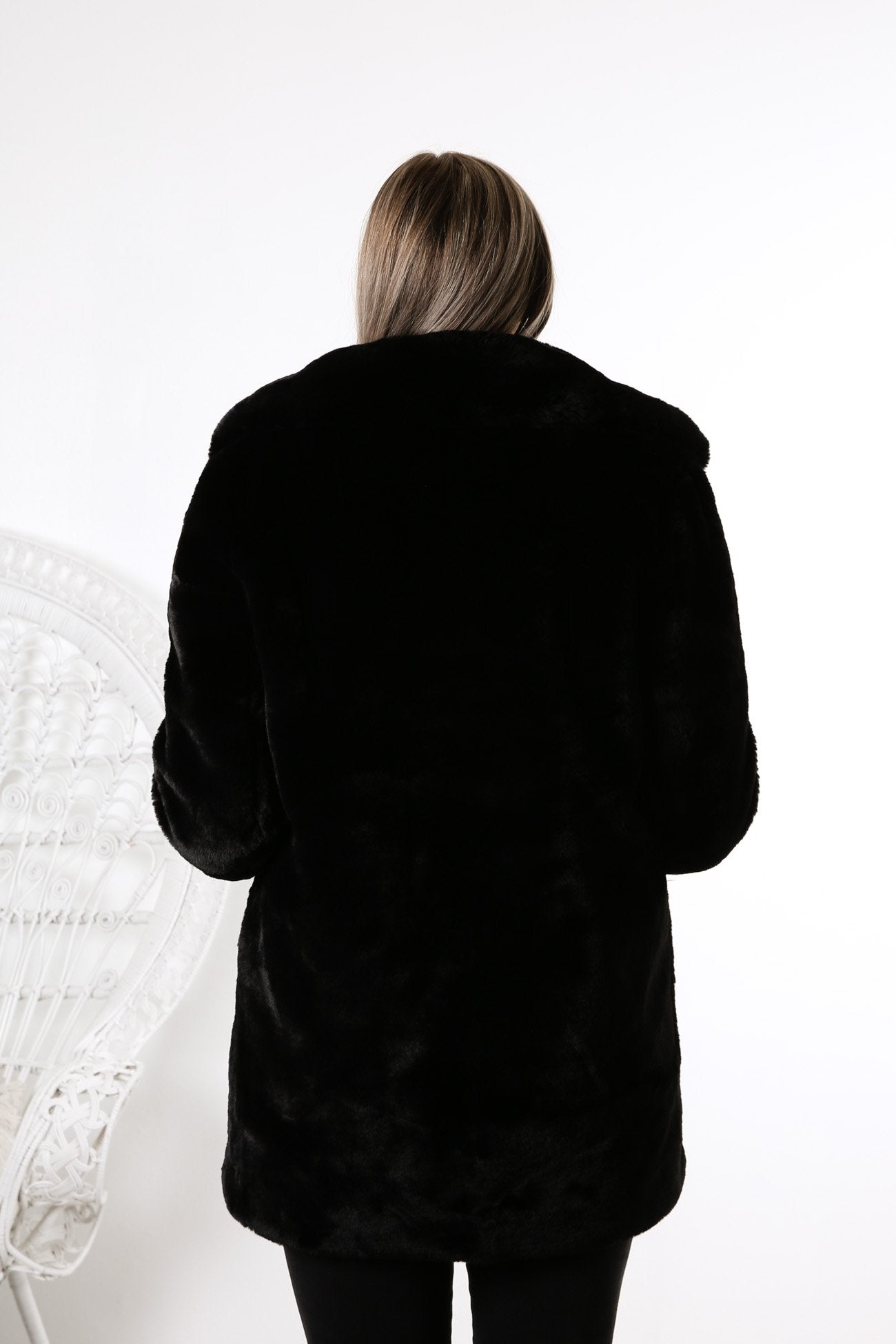 Minimalist Faux Fur Jacket Black