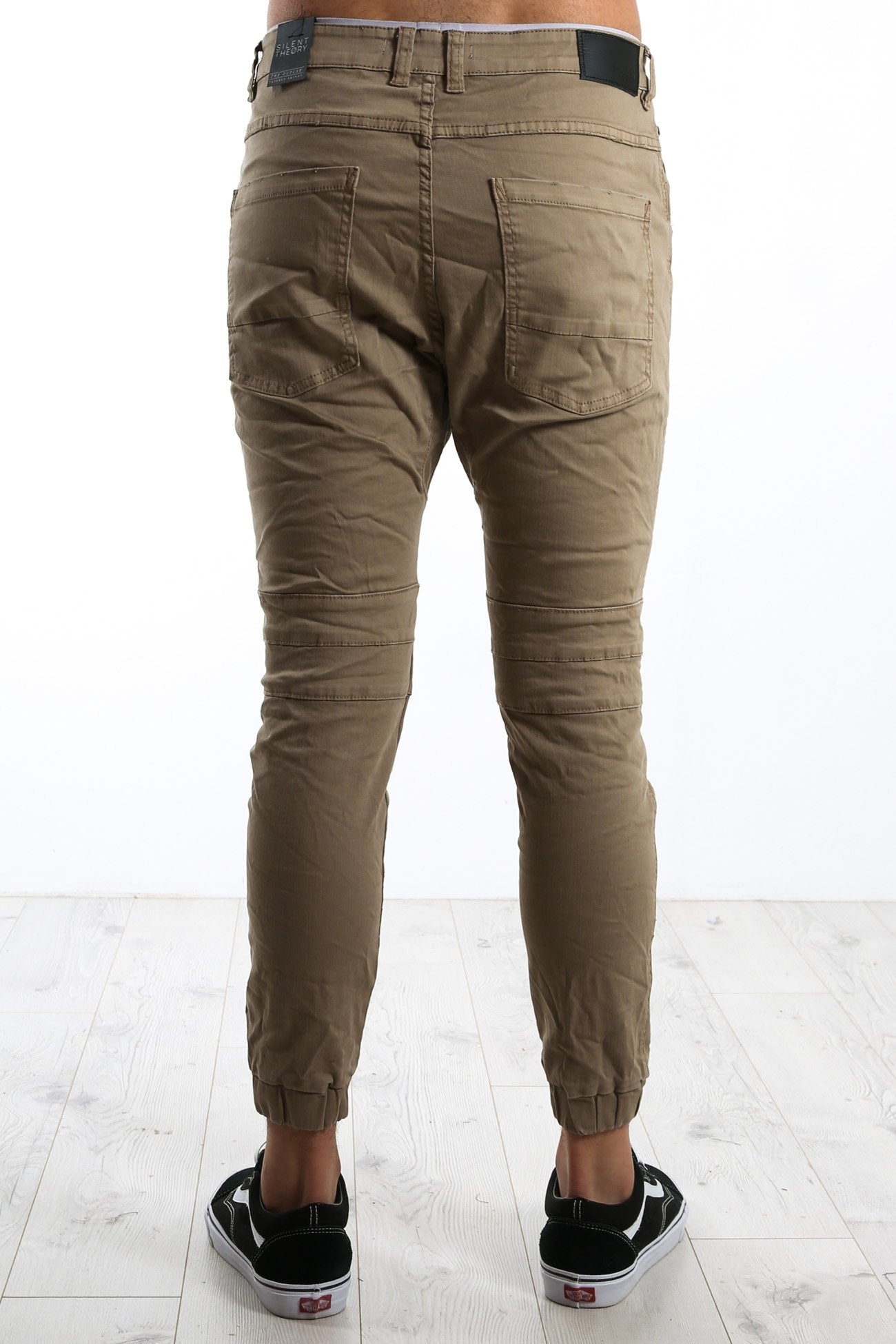 Outlaw Cuffed Pant Sand