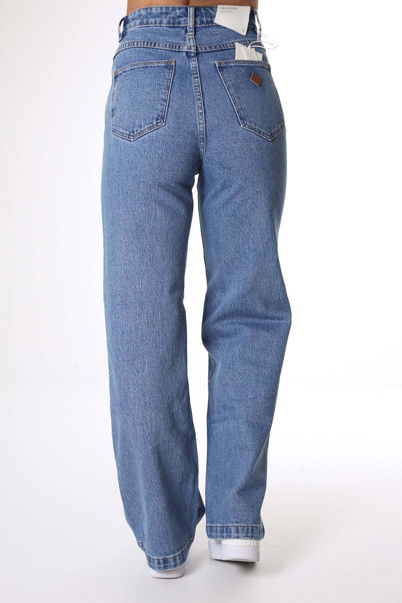 A 94 High & Wide Jean Debbie