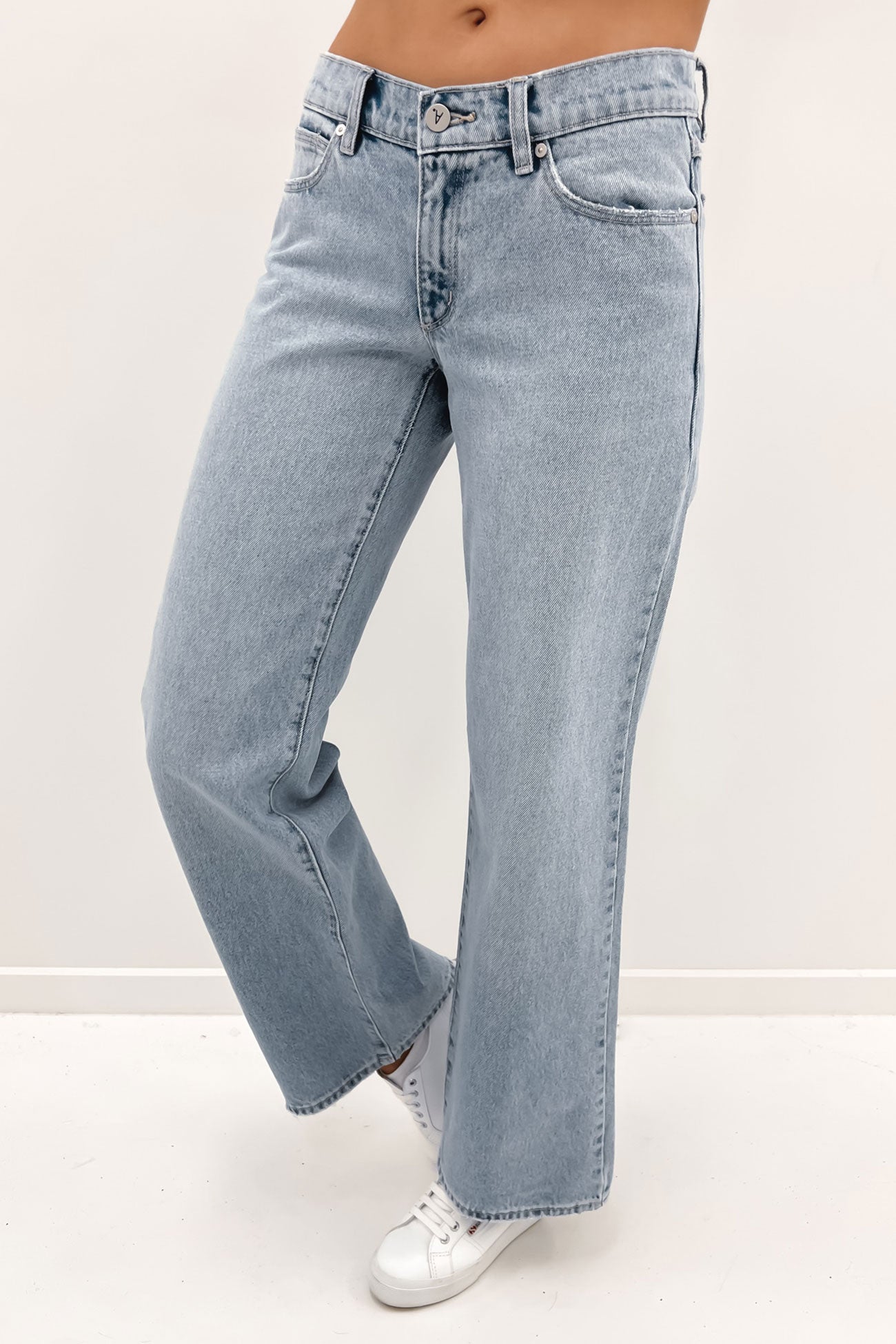 A 99 Low & Wide Jean Mischa Organic