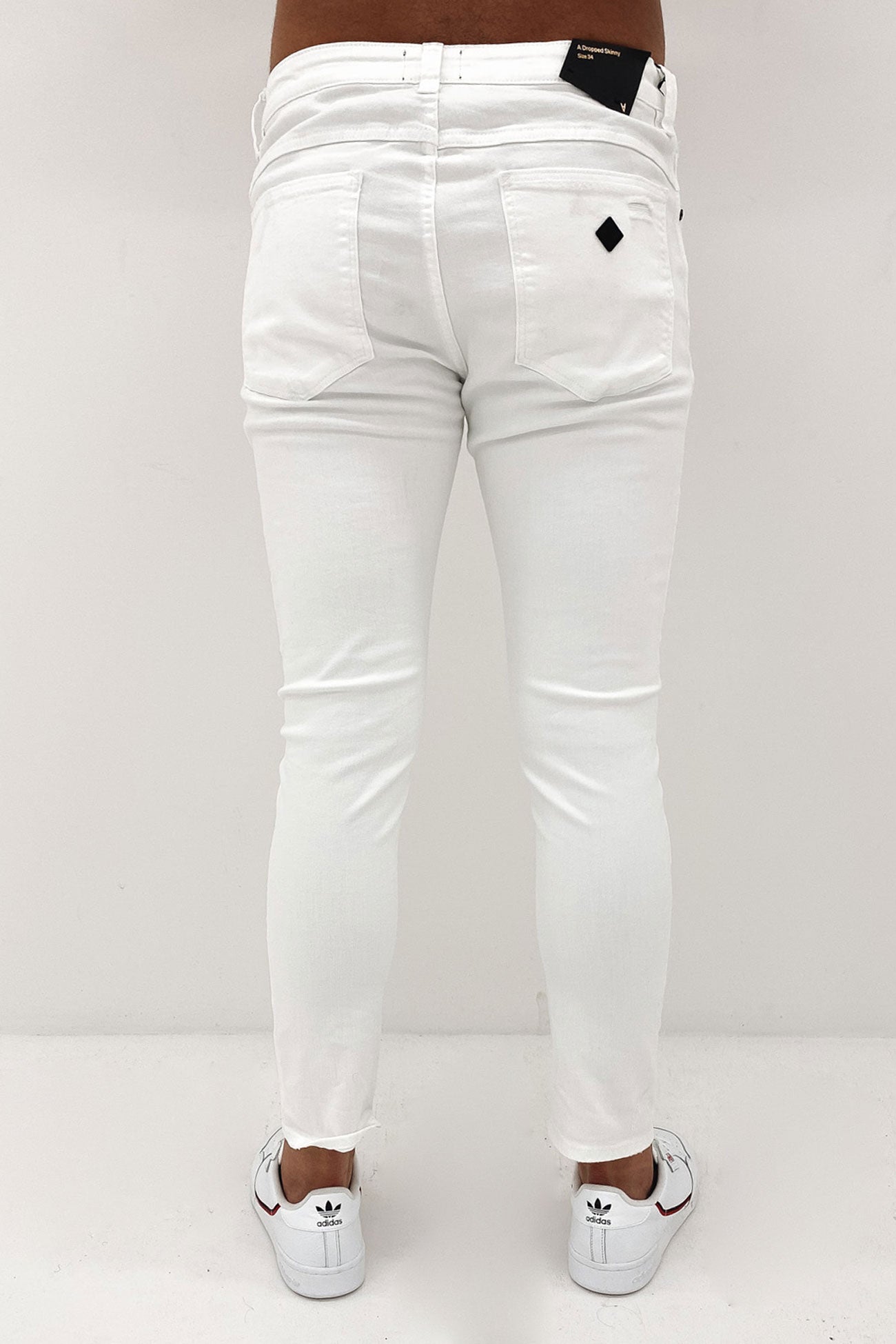 A Dropped Skinny Jean Whitenoise