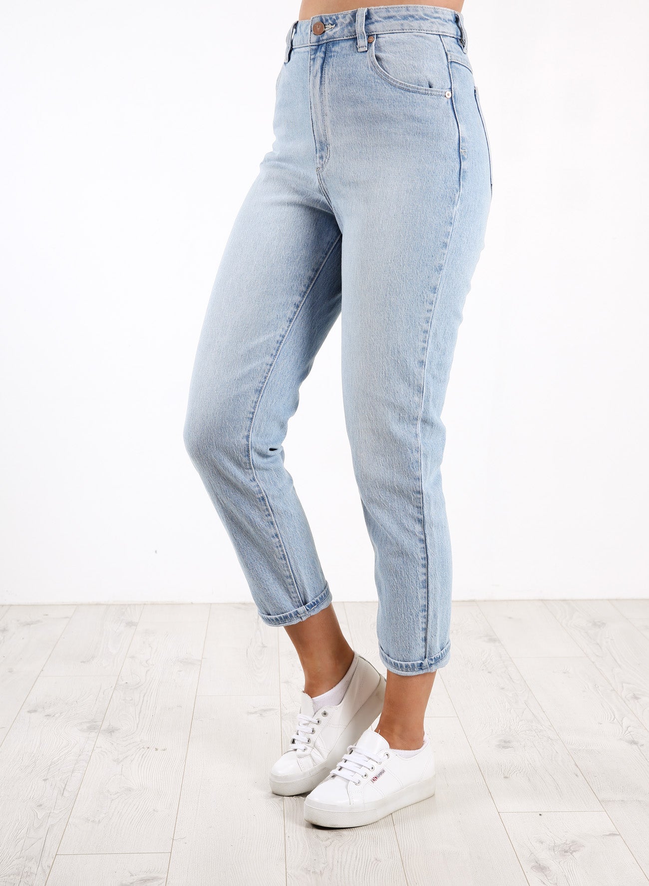 A 94 High Slim Jean Gina