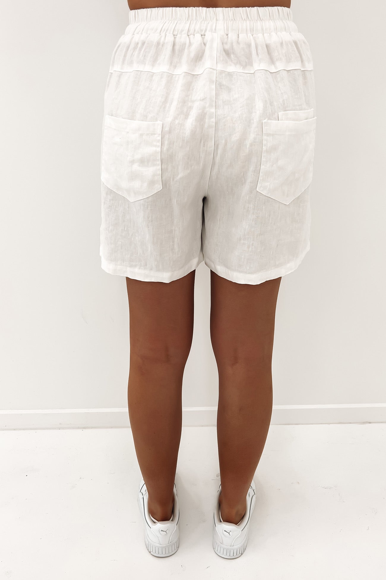 Alex Linen Short White