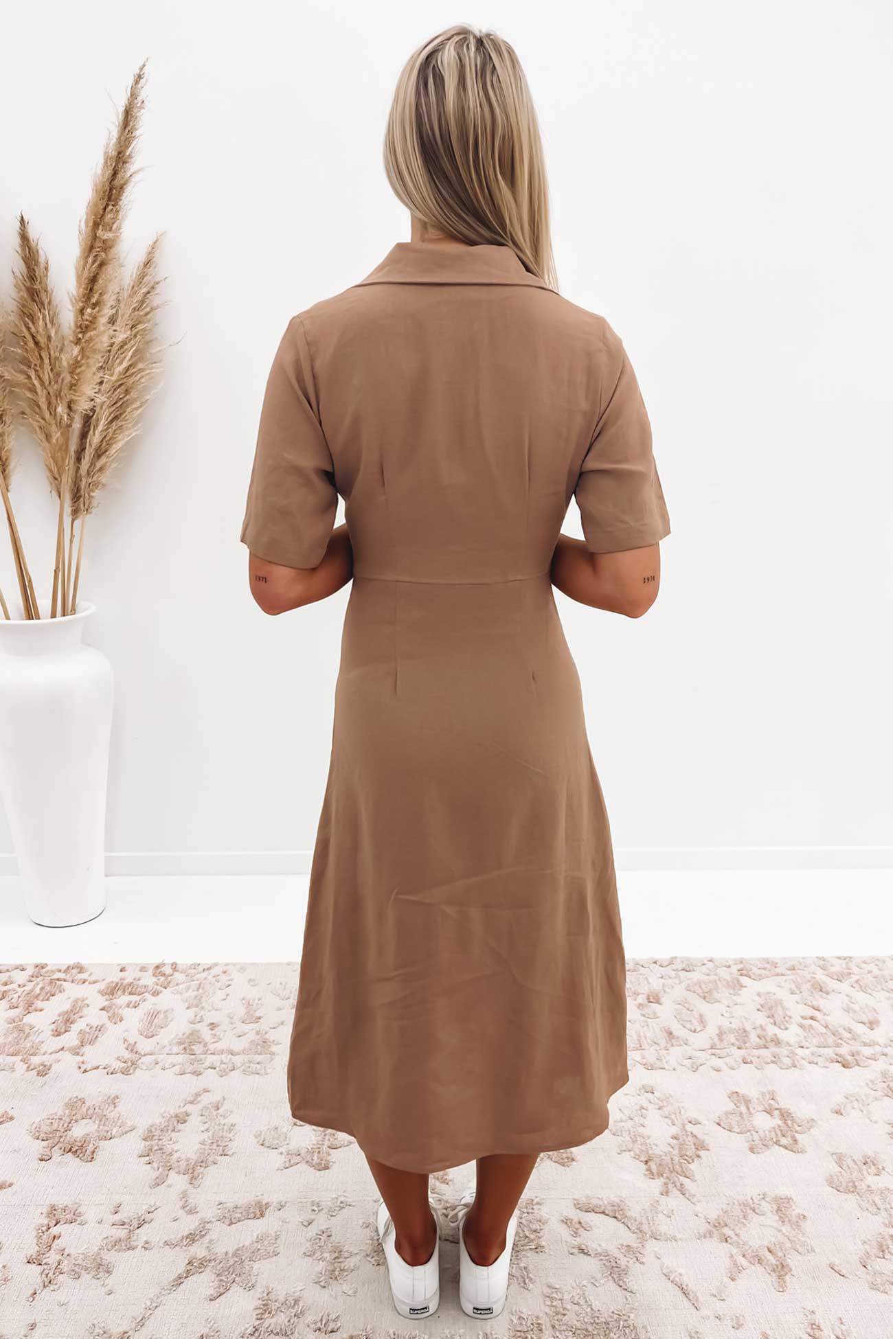 Ari Midi Dress Mocha