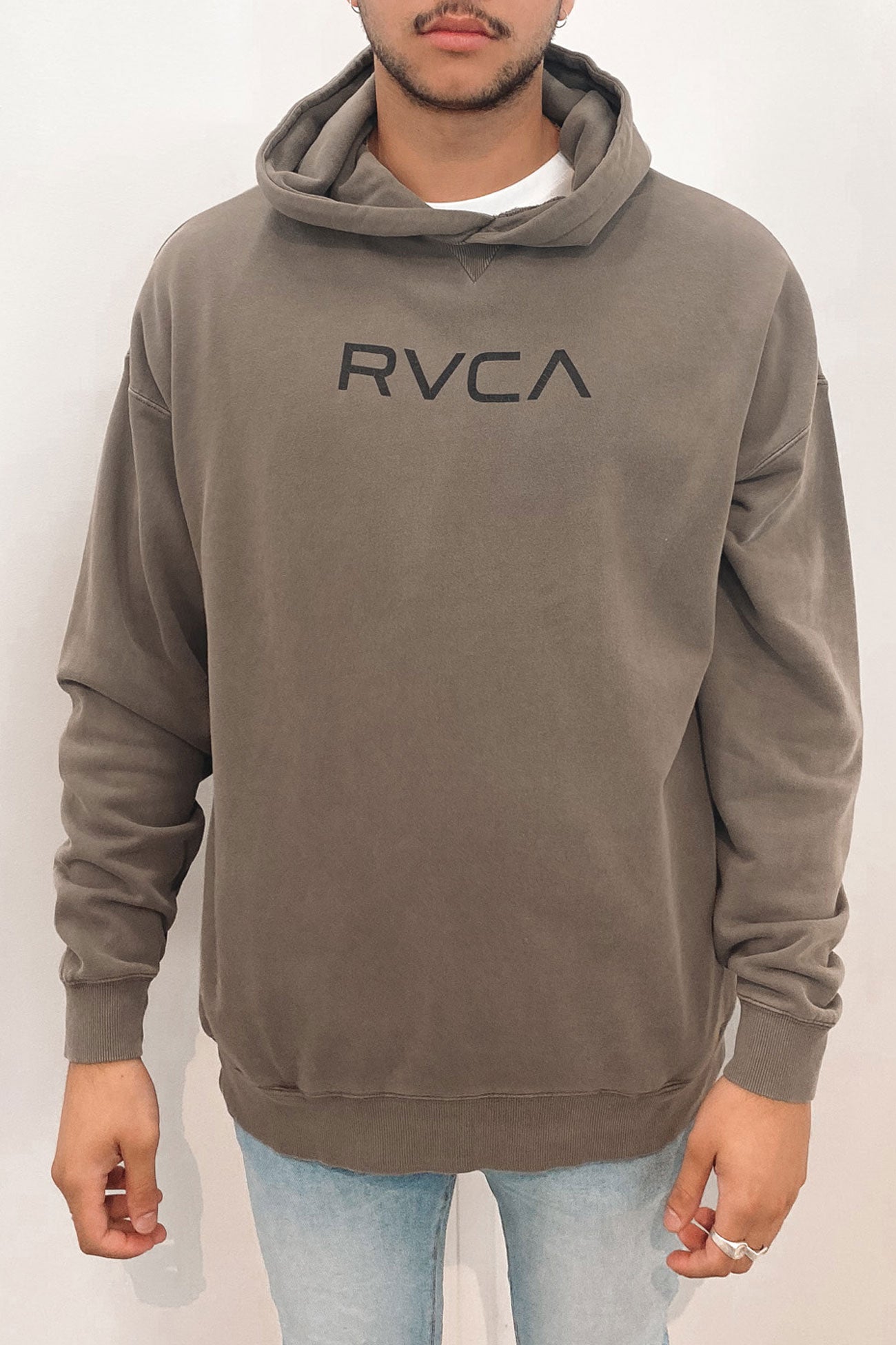 Big RVCA Washed Hoodie Mushroom