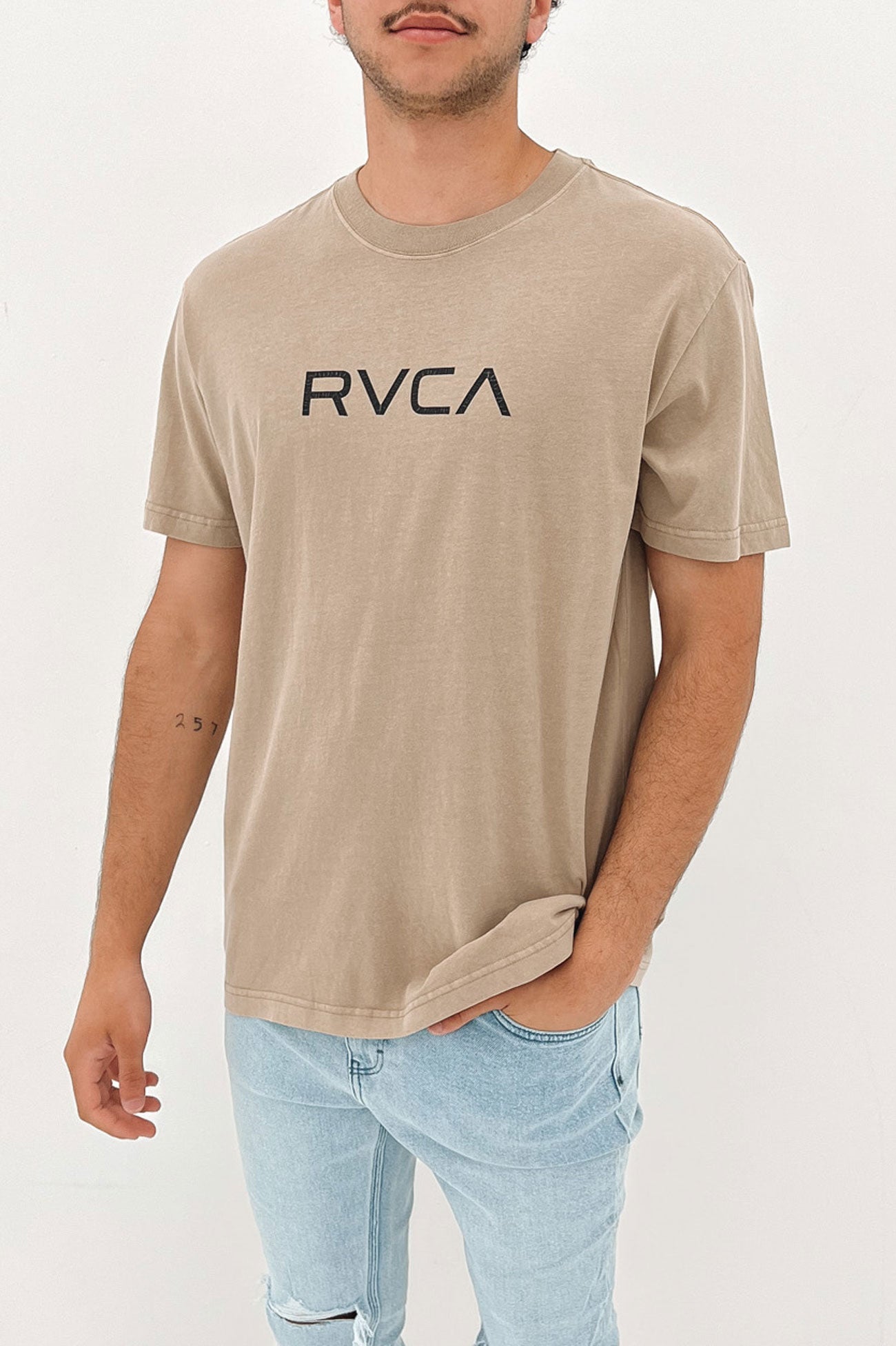 Big RVCA Washed Short Sleeve Tee Mushroom