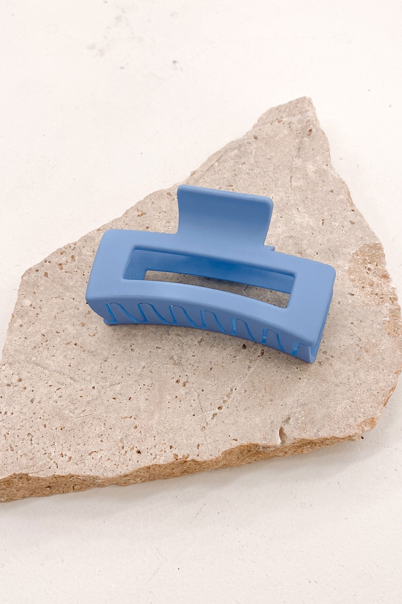 Cady Claw Clip Blue