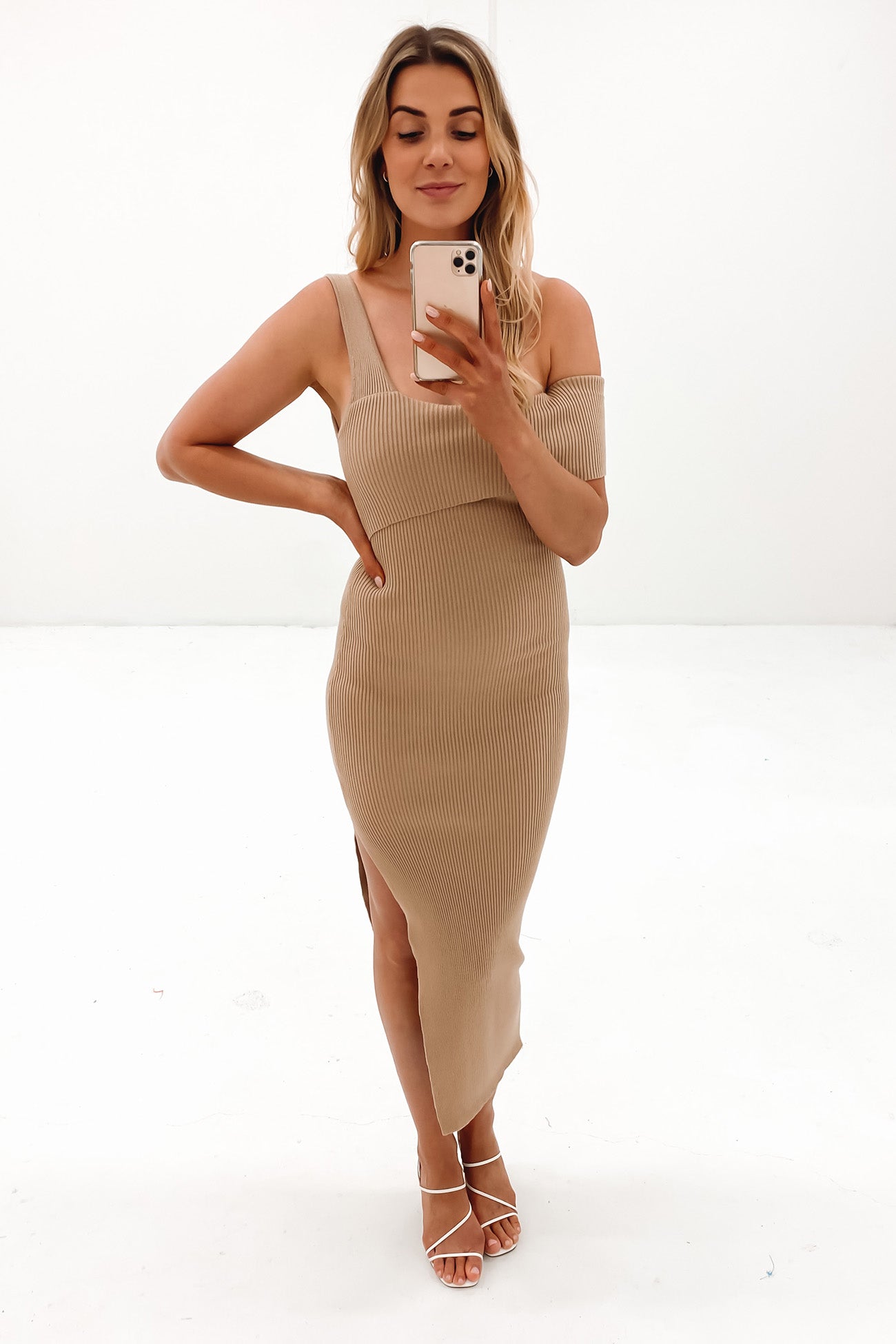 Carlah Midi Dress Camel