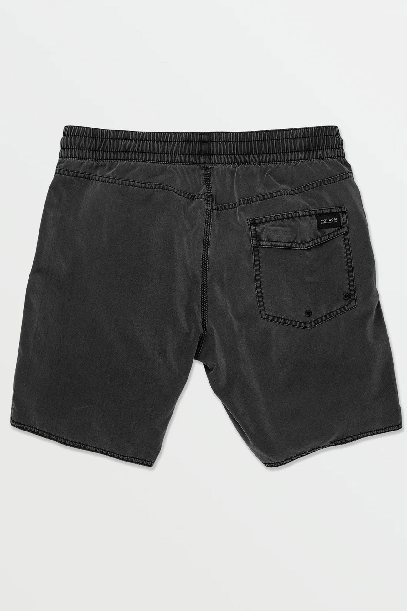 Center Trunk 17 Black