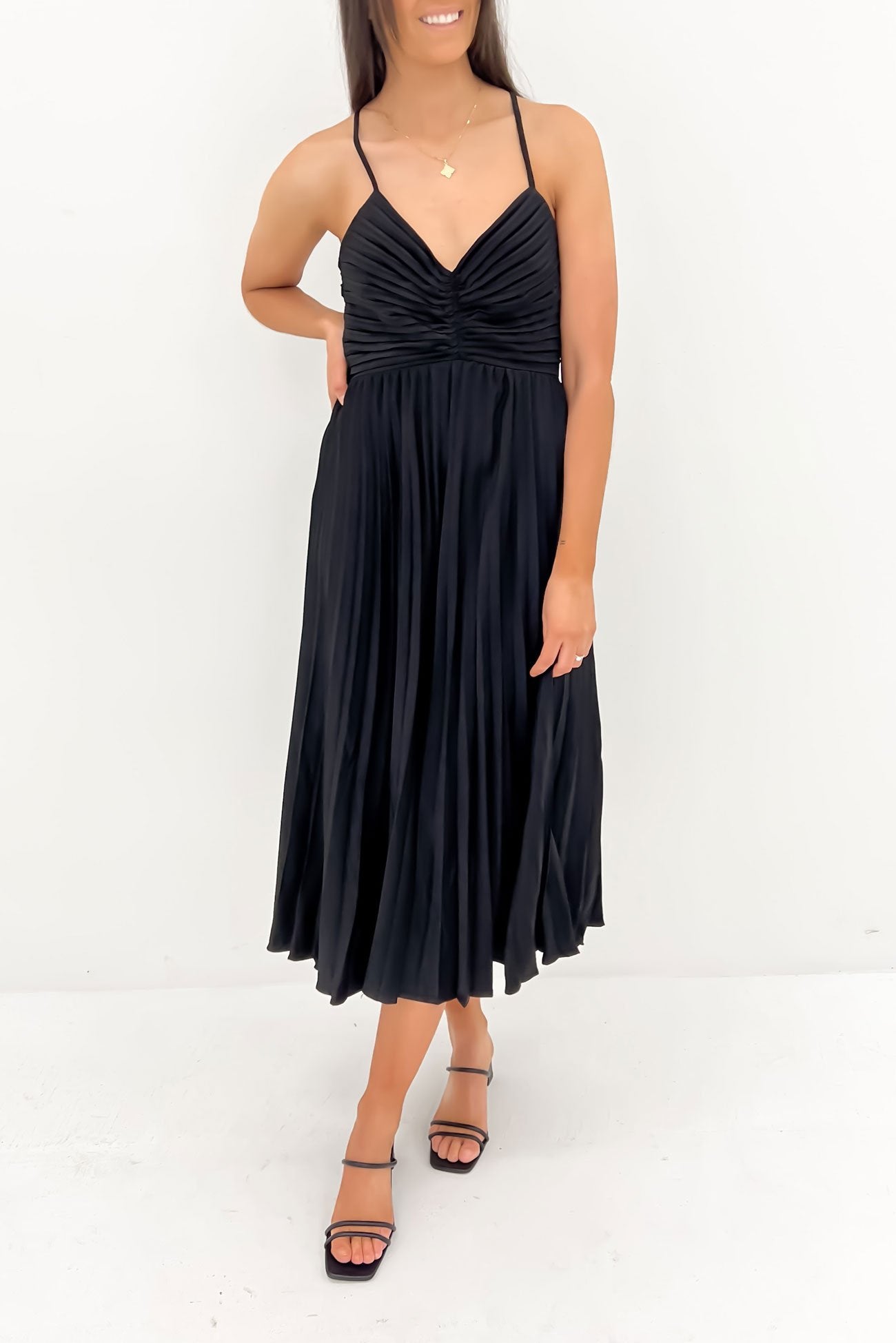 Clydie Midi Dress Black