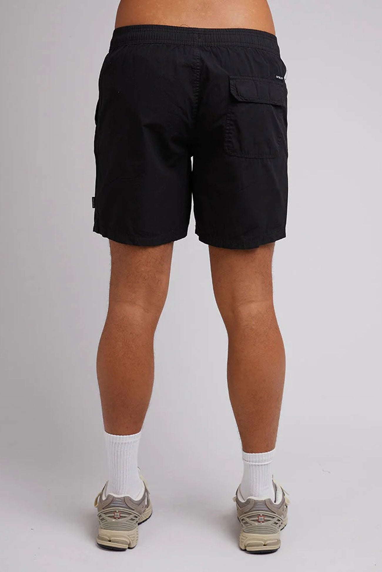 Daily Short Washed Black