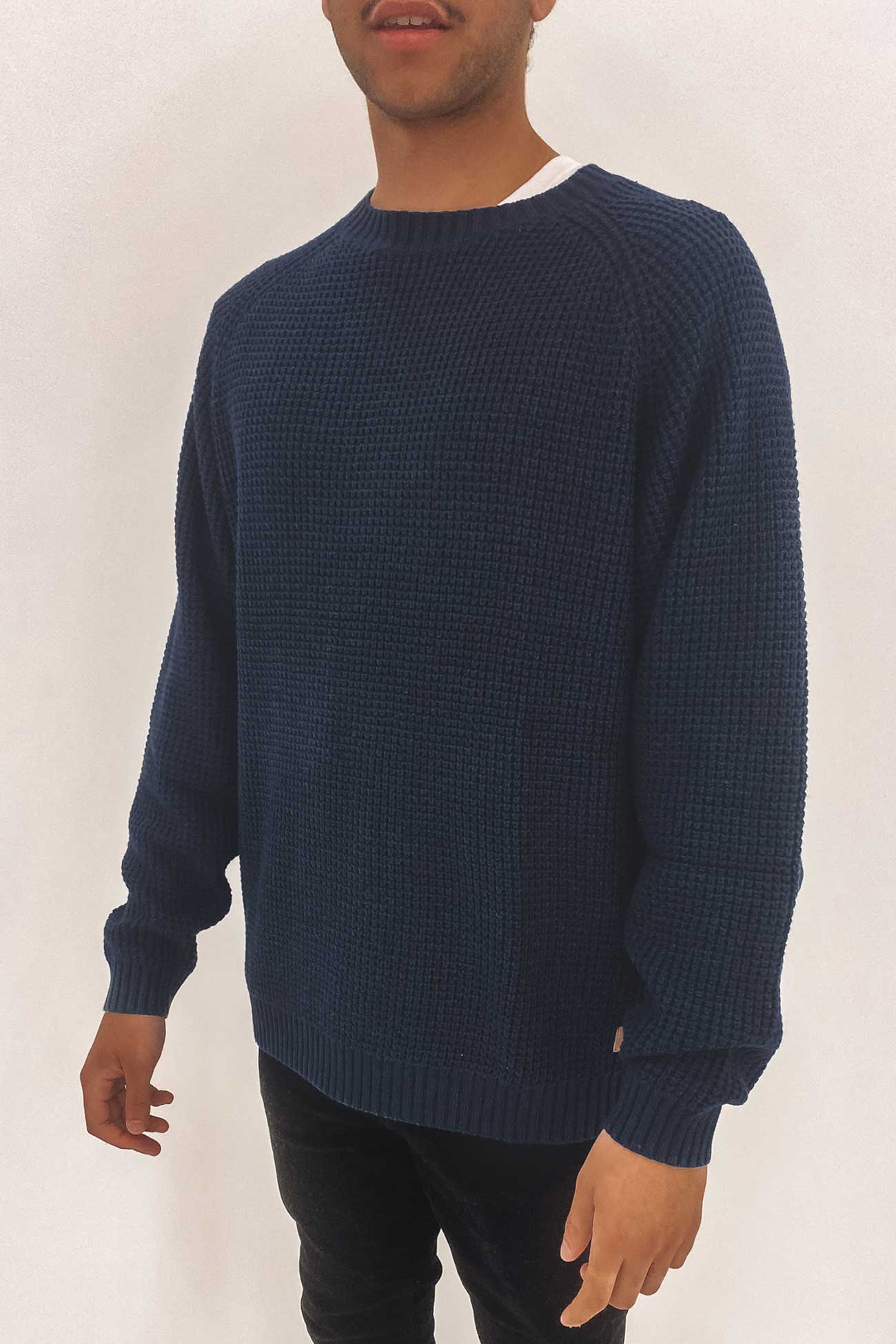 Disposal Crew Neck Knit Navy Blue