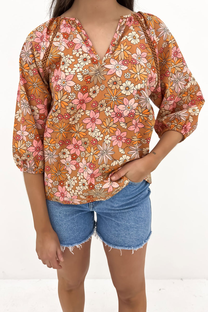 Eleanor Shell Top 70s Floral