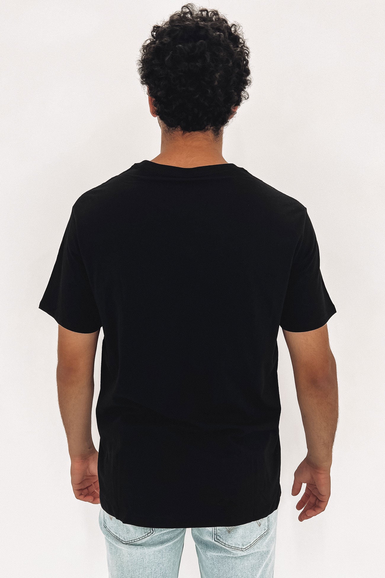 Essential Tee Black