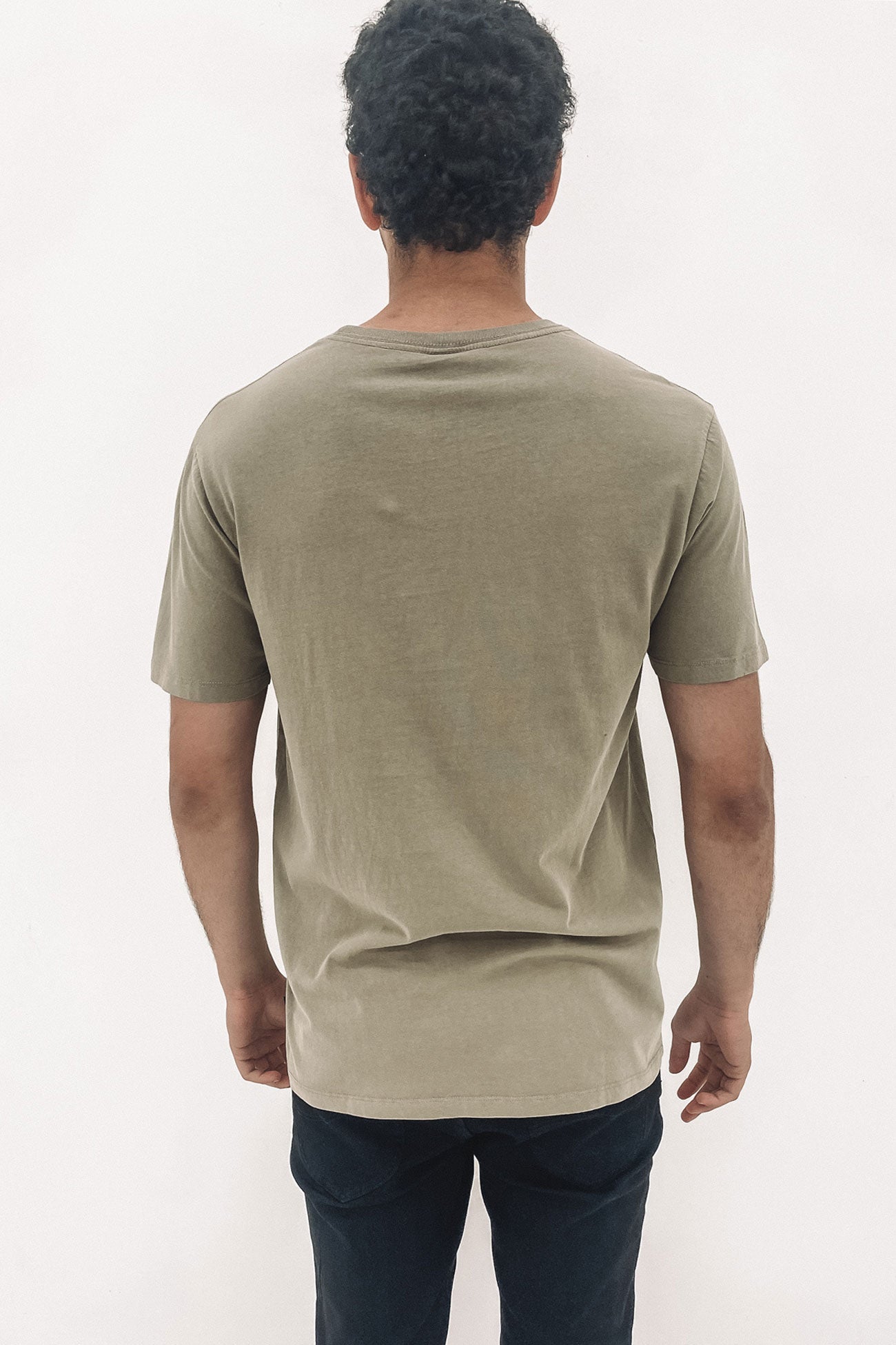 Essential Tee Olive