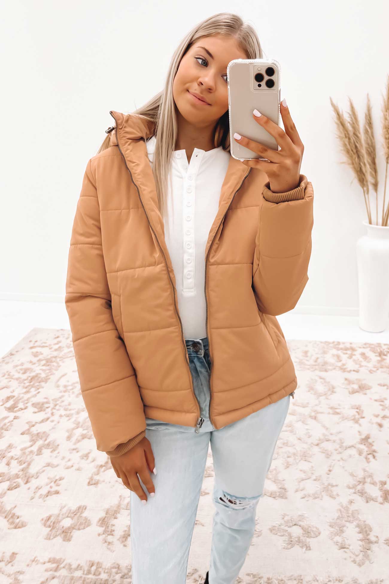 Essentials Puffer Jacket Tan