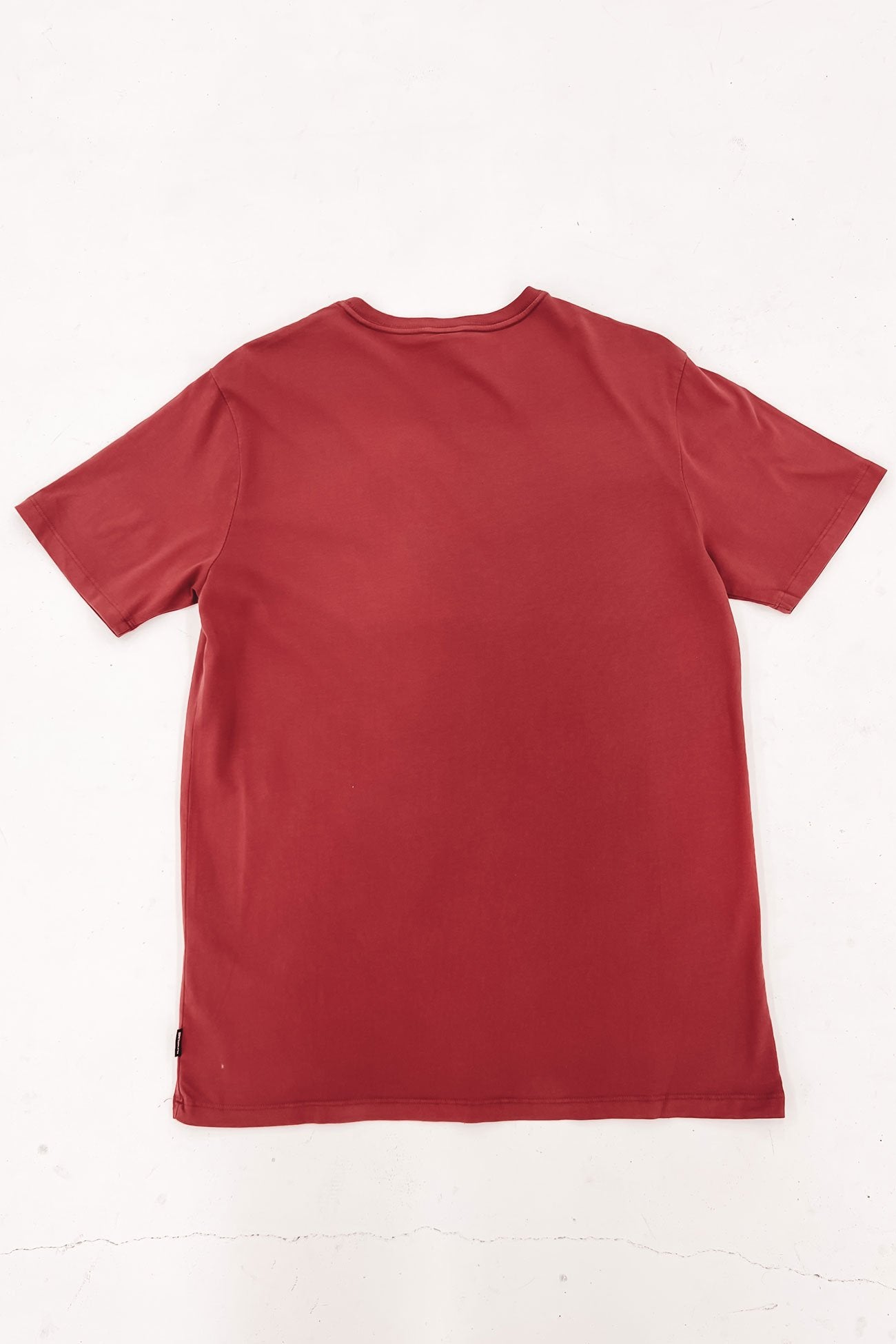 Essential Tee Red