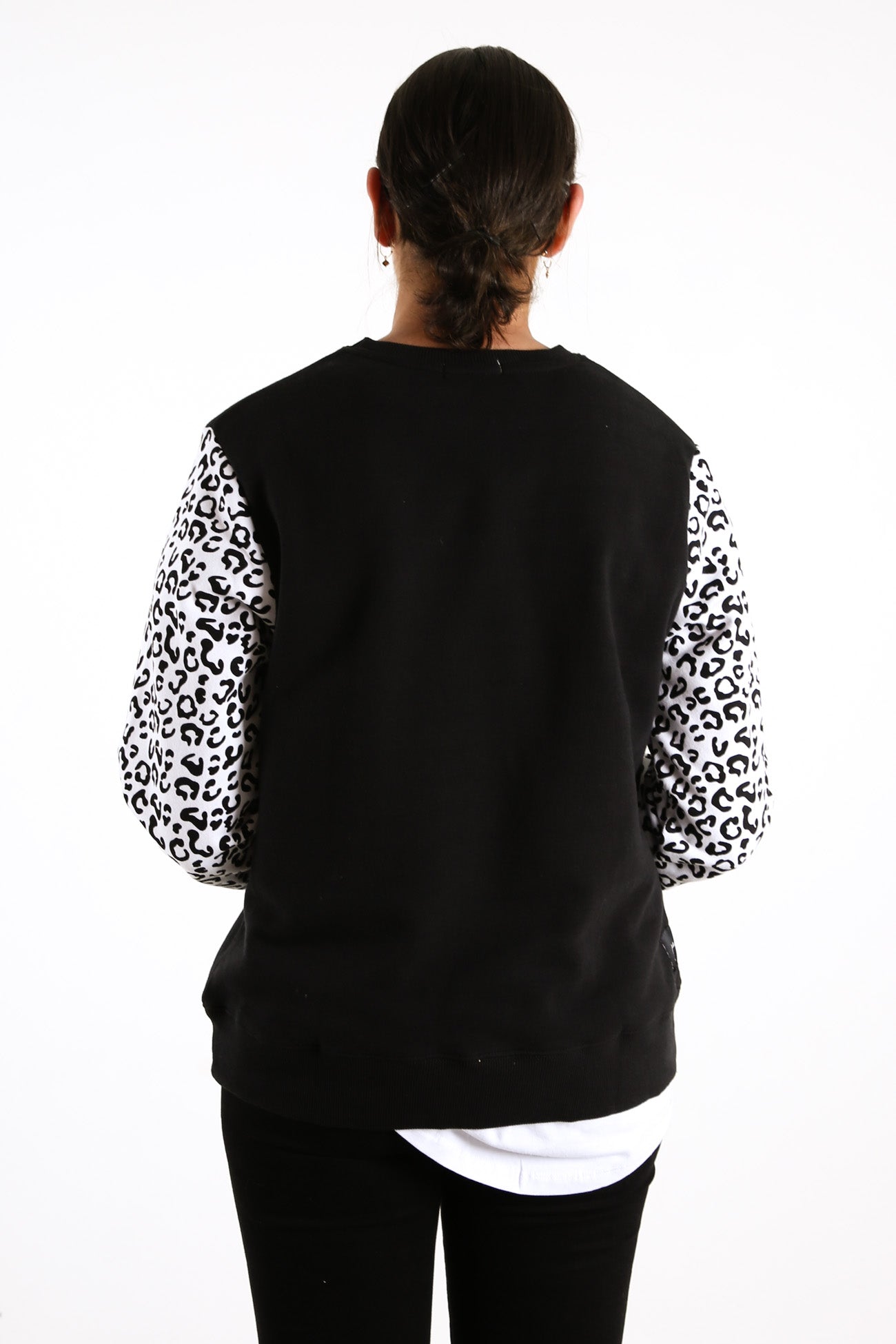 Exclusive Crew Snow Leopard Black