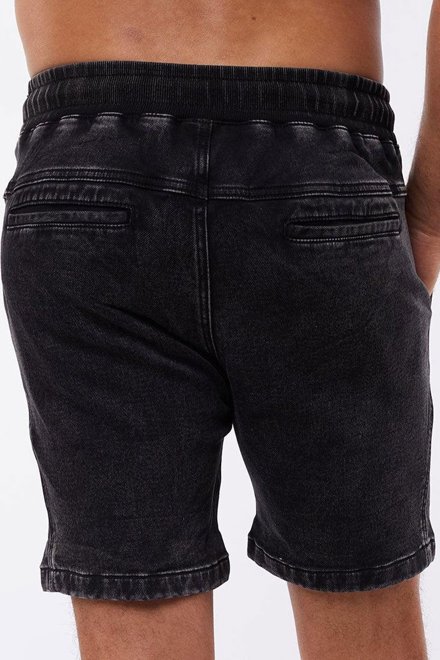 Fairhaven Short Washed Black