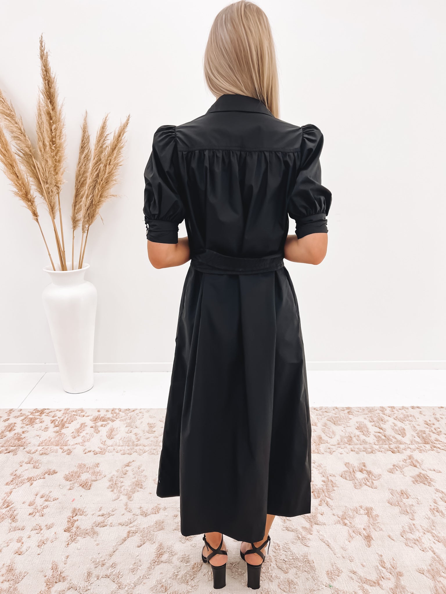 Haylee Midi Dress Black